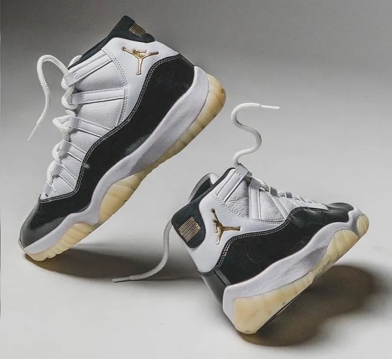 Air Jordan 11