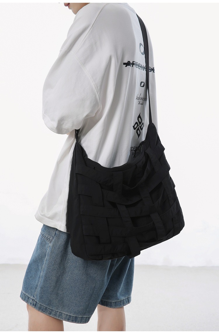 【直播】LL1218703 交叉款斜咩包