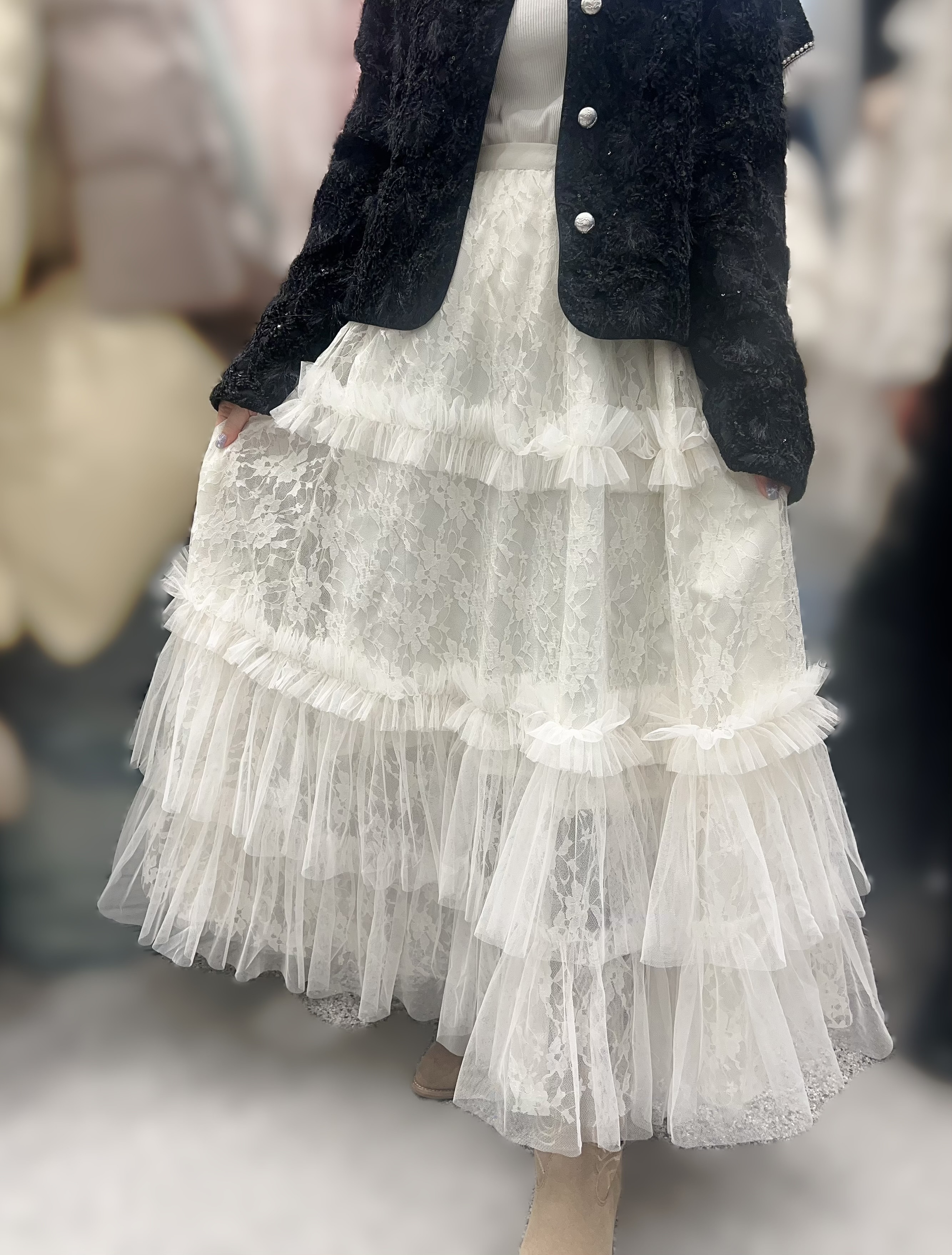 AW42  高質LACE長裙    腰26 -46  HIP 60  長34   $509 (一口價)