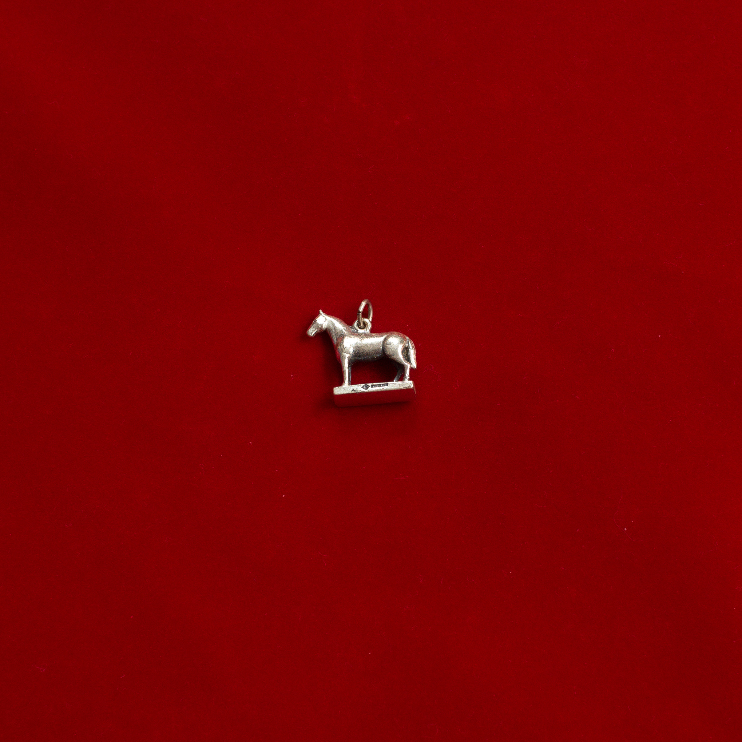 VINTAGE STERLING SILVER PENDENT 美國 純銀 肯塔基 馬 立體 墜飾