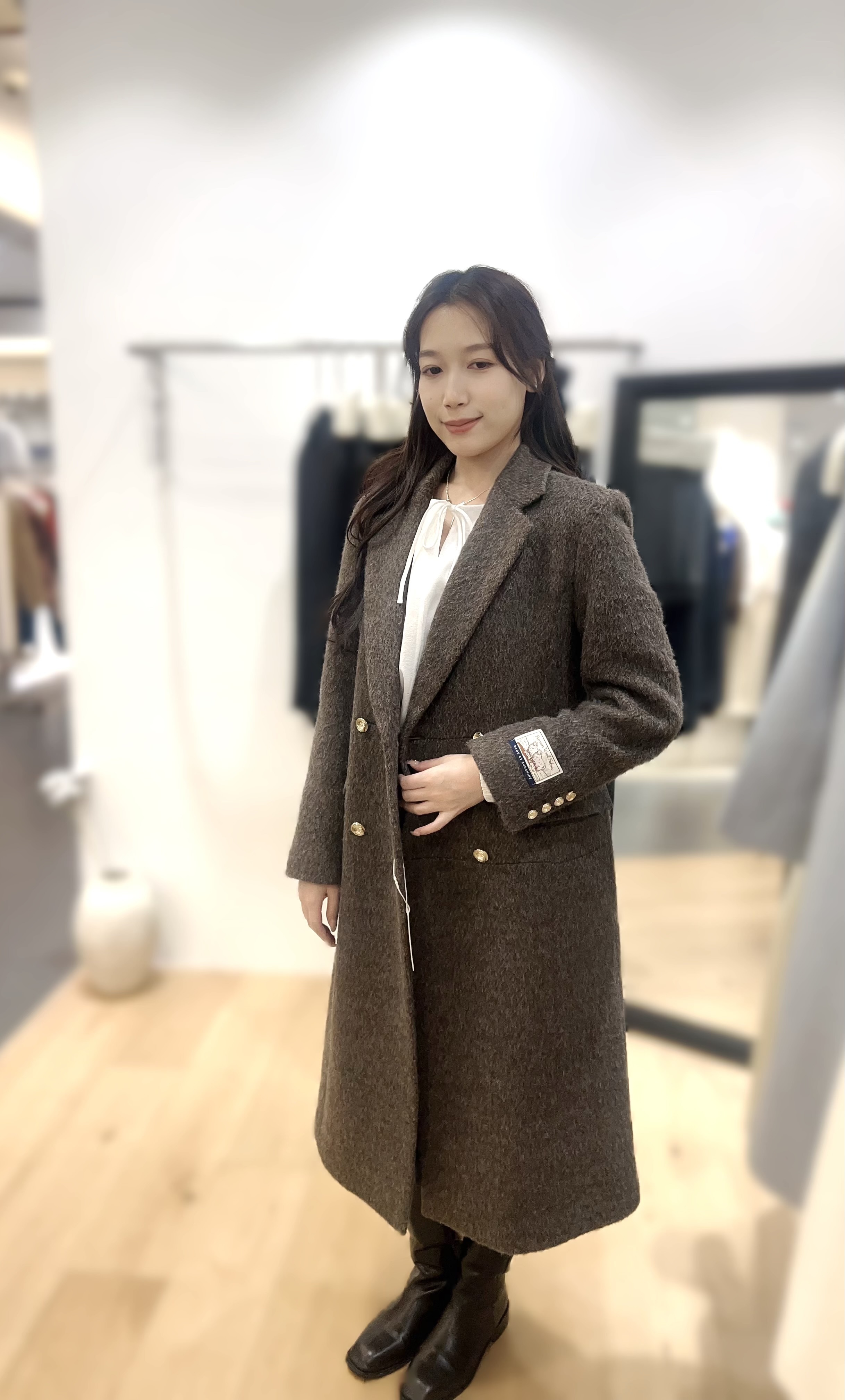 BZ07  高級羊毛氣質長縷    胸40 腰36 長45 $1699 (一口價)  100 ％羊毛  MERINO WOOL 校長自留款❤️