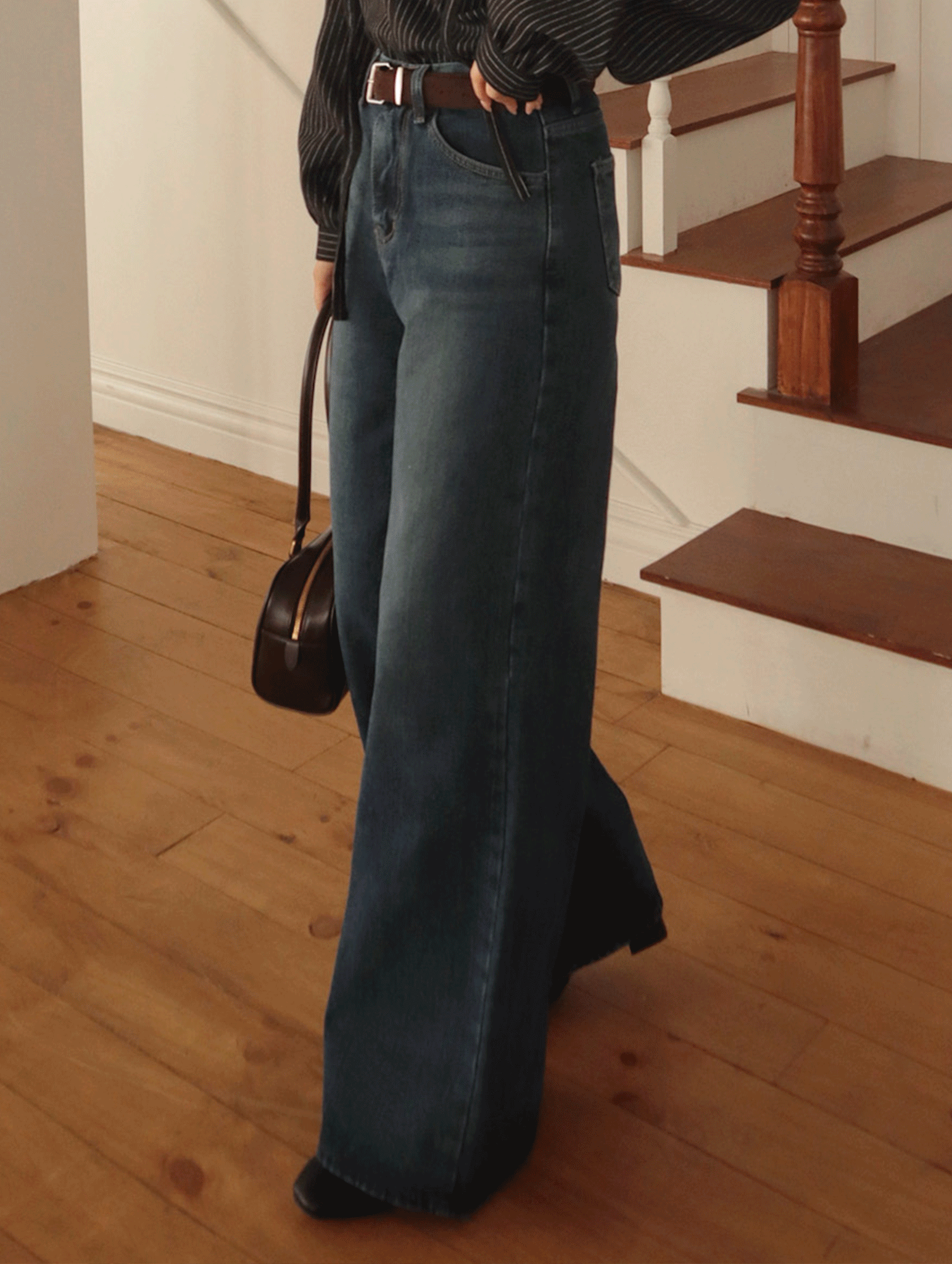 25K108 刷色超美長腿歐逆直筒牛仔褲 (高個必選!)