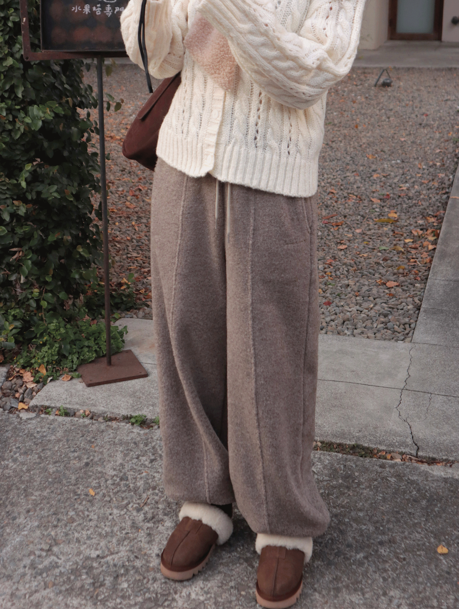 25K122 怕冷人必選! 超級暖加厚羊羔毛縮口休閒褲 (自留款)