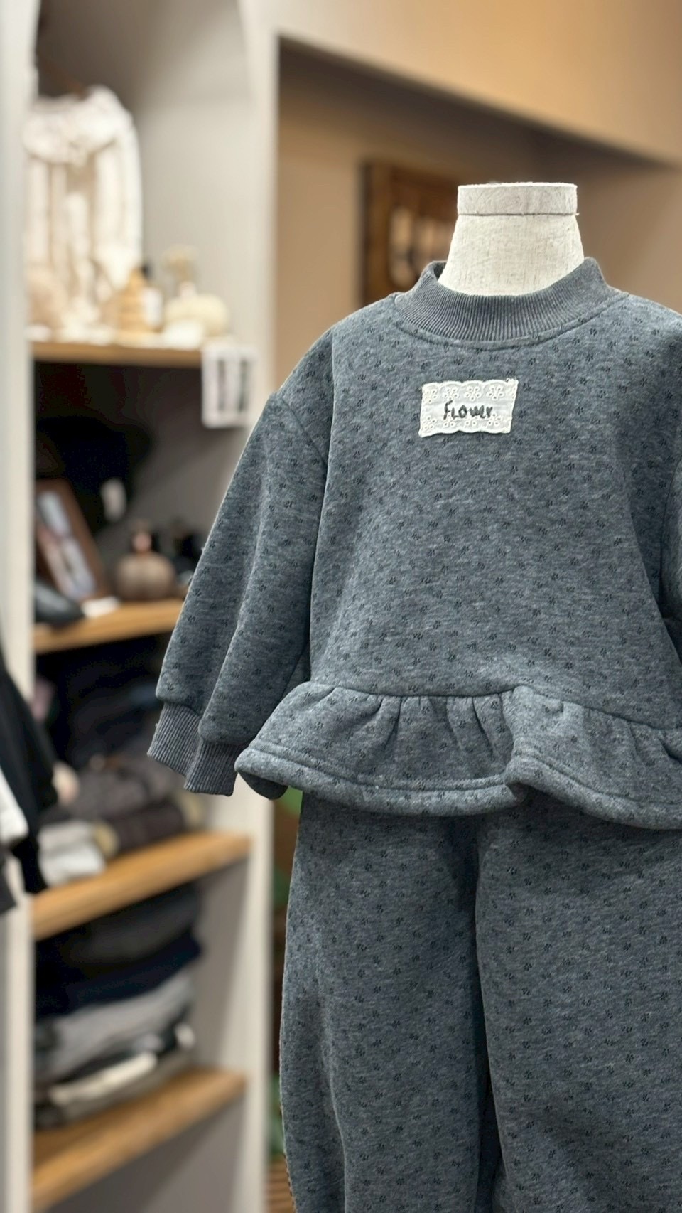 S00011碎花內裏刷毛套裝