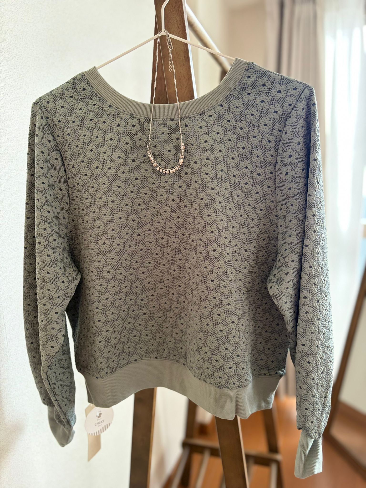 ｛Special Price｝前後可穿花朵浮雕提花針織外套【日本直送】