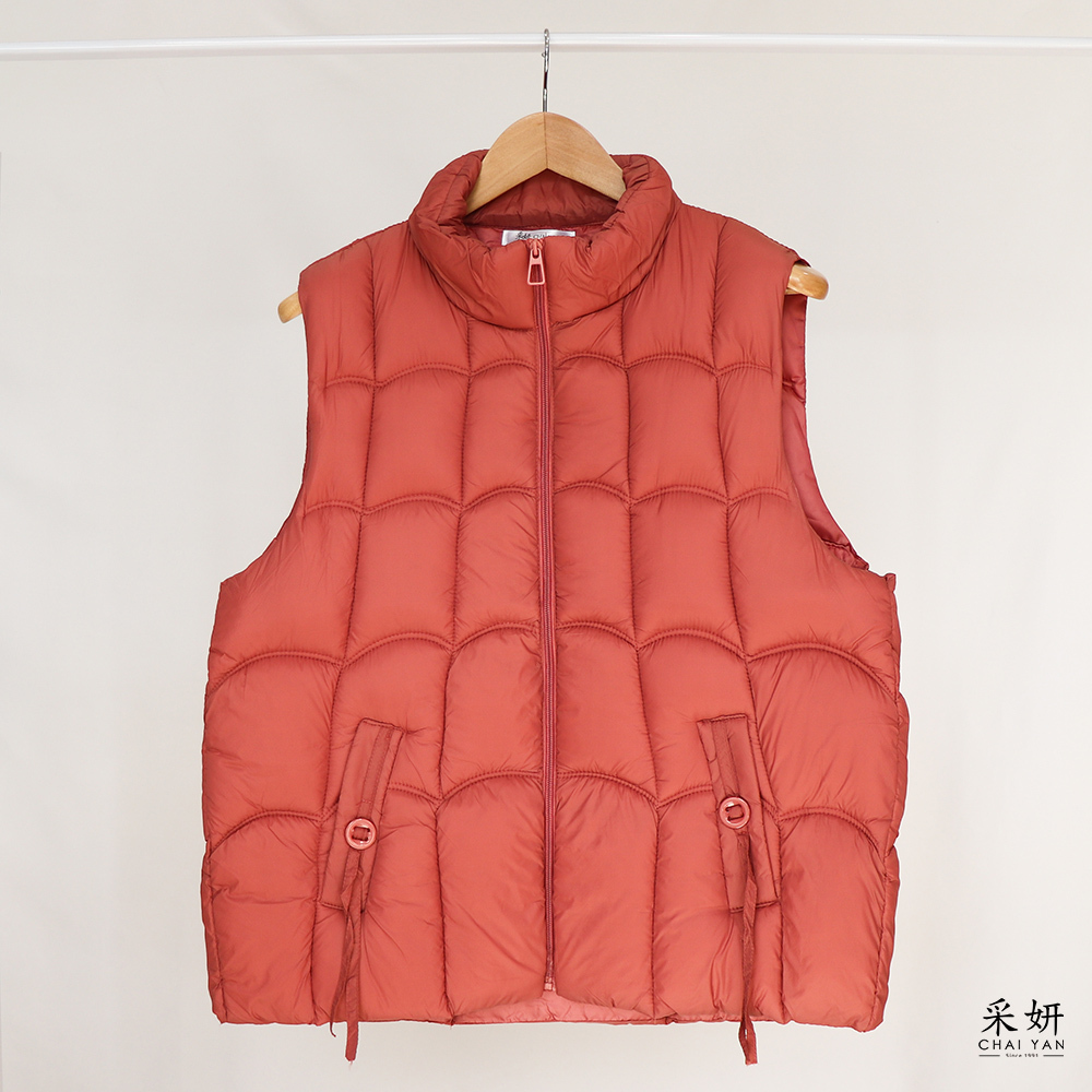 波浪紋縫線厚鋪棉立領防風背心