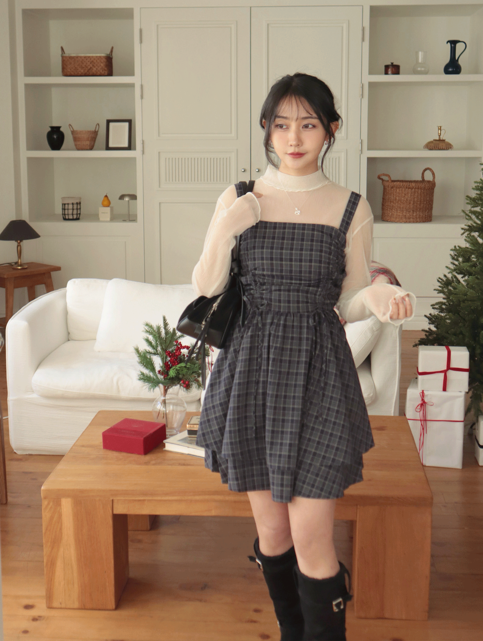 25K202 本期推薦!莓果蛋糕 格紋雙層散襬吊帶短洋 (有鬆緊肩帶可調)