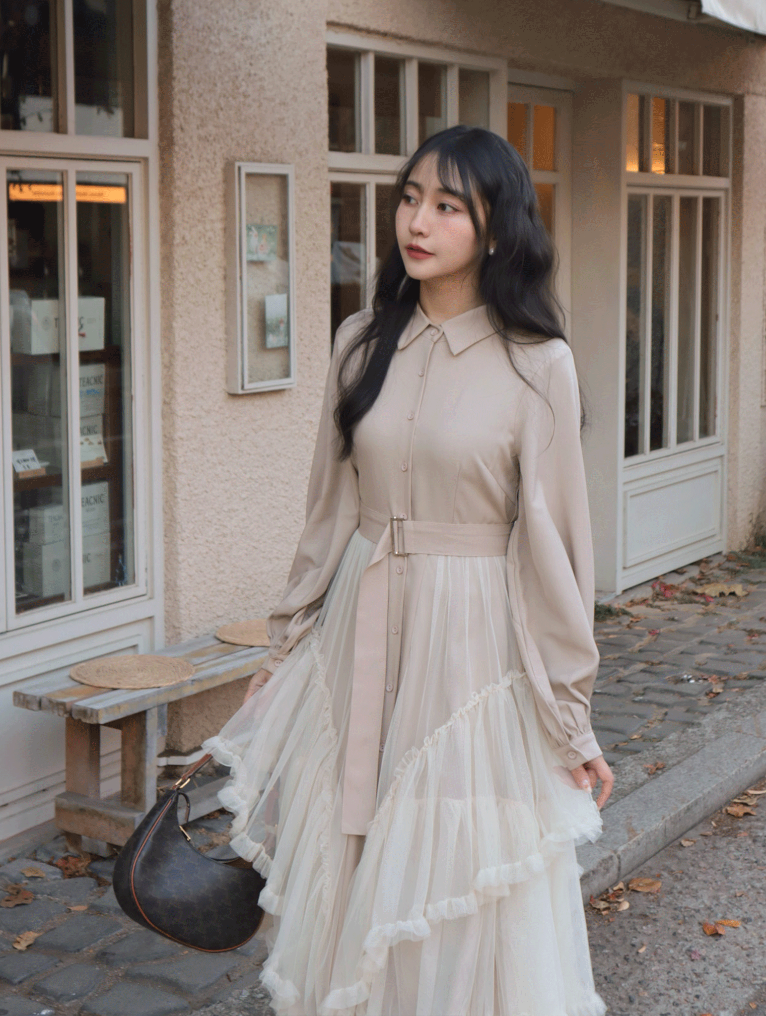 25K201 羅浮宮前設計師款仙女下凡V型多層紗裙長洋