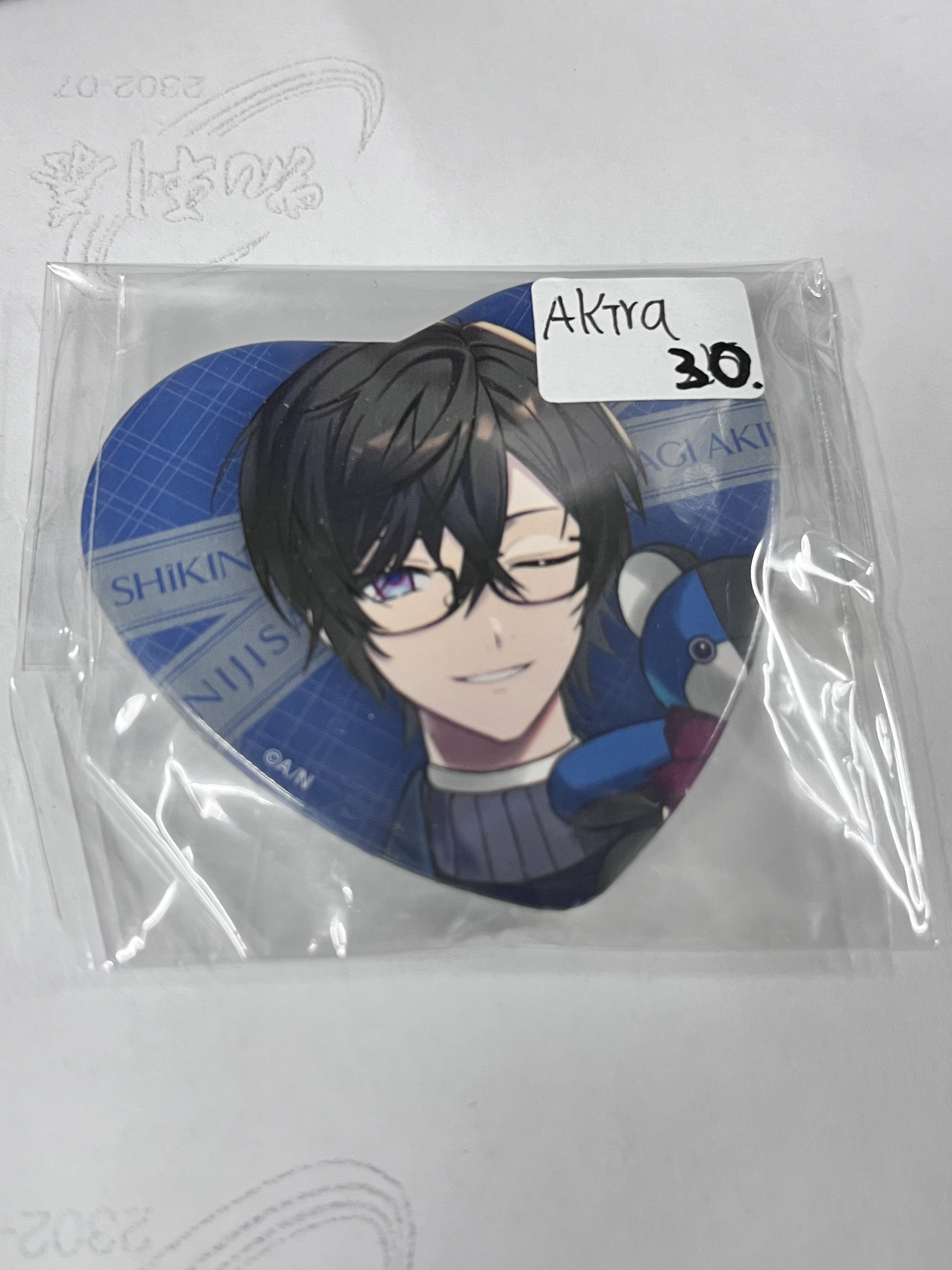 彩虹社 AKIRA 襟章  #350