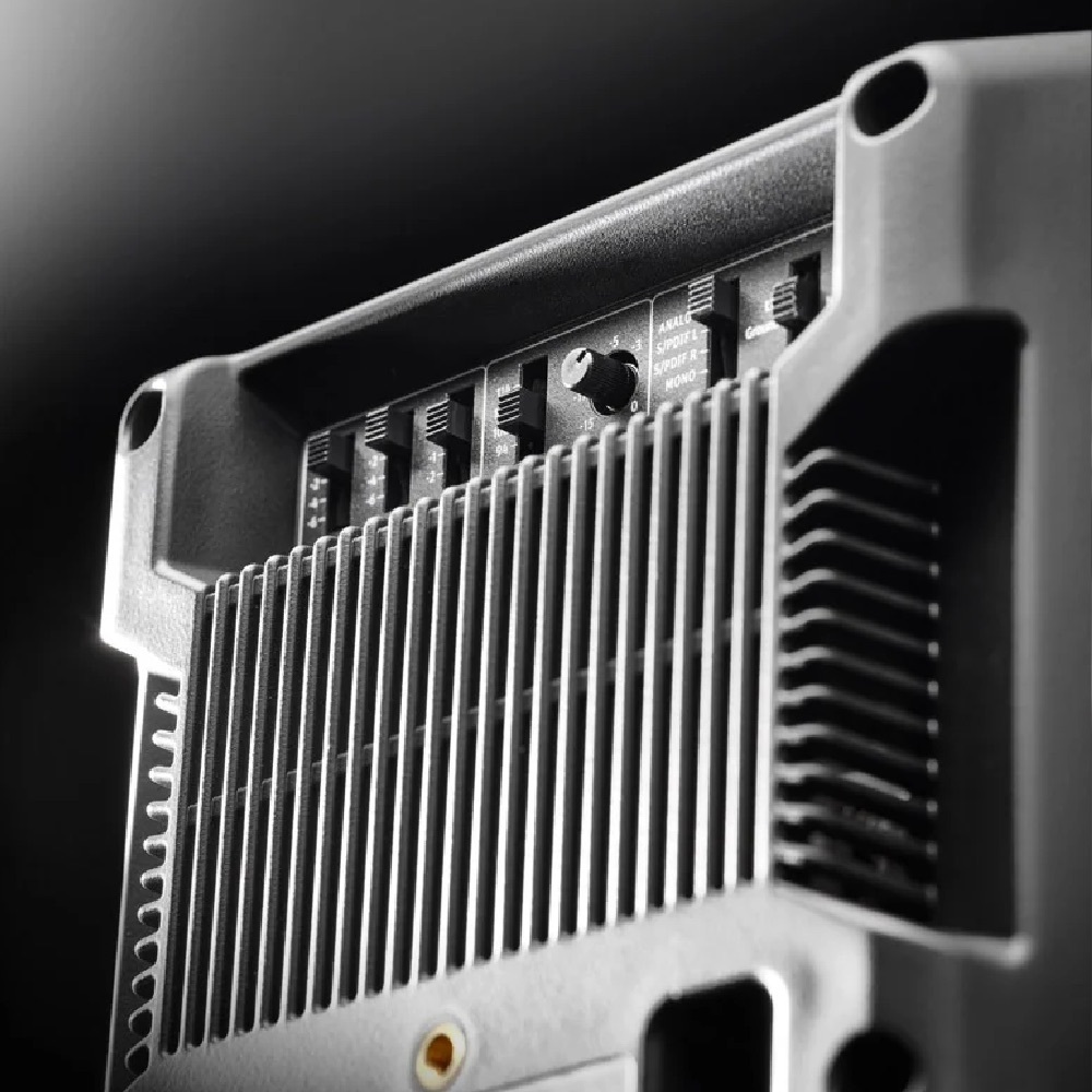 Neumann Neumann / KH120 MK2 5.25吋(對)(245W) 主動式錄音監聽喇叭 第二代(黑/白) 第 5 張圖片｜三峽錄音 / 音響