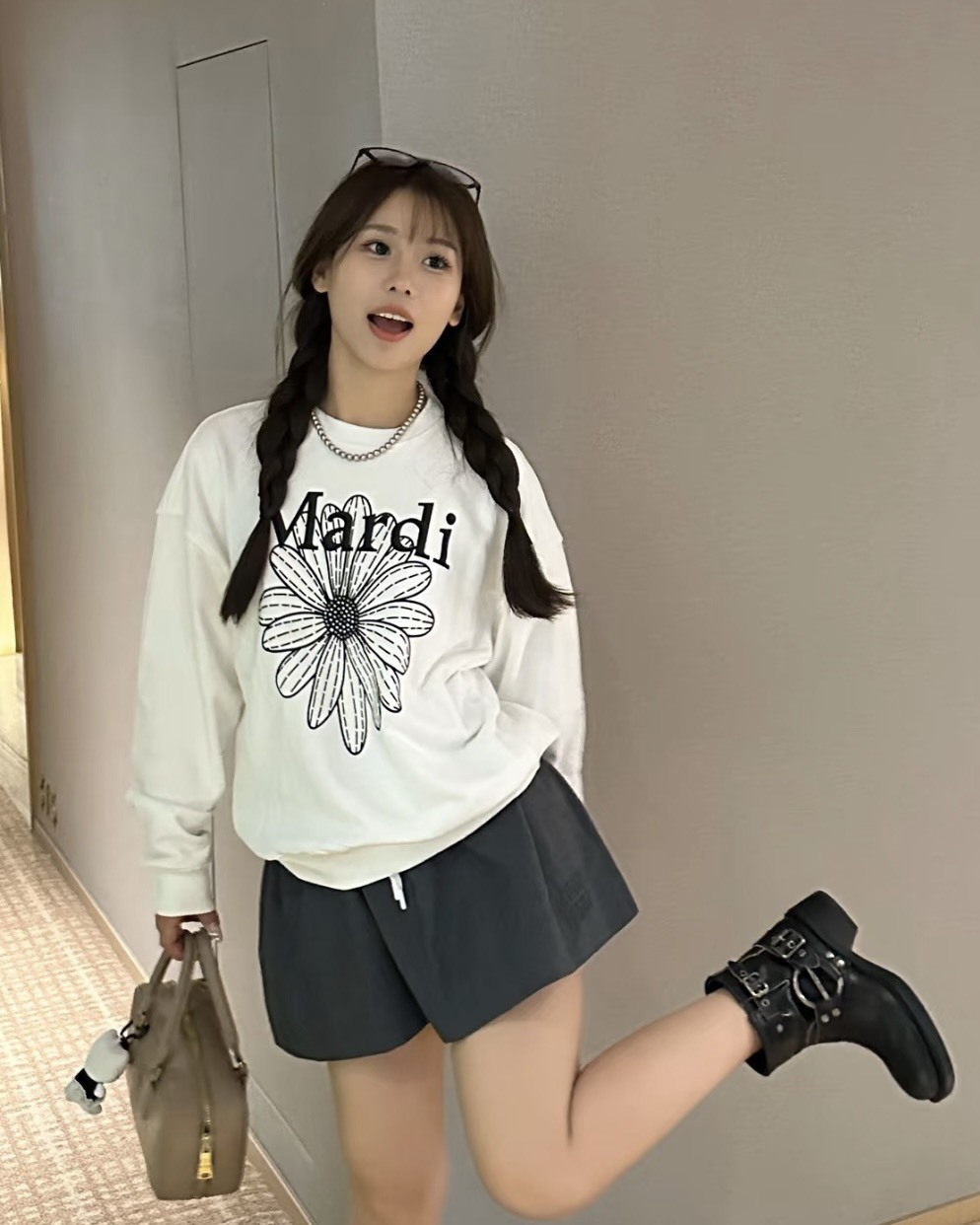 <快速出貨> 韓國 MARDI MERCREDI 大學T 短T 羊毛毛衣