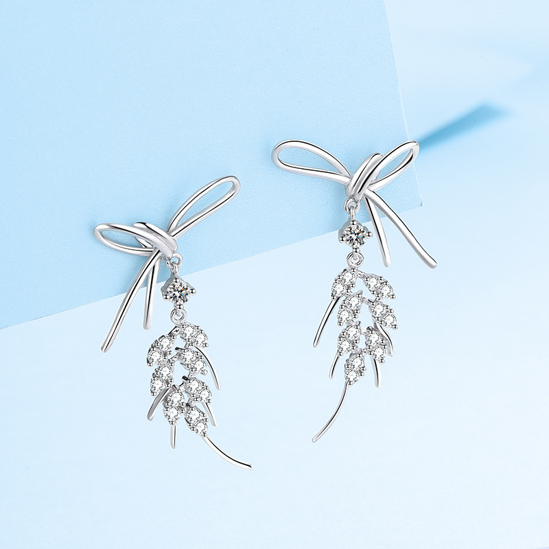 莫桑鑽蝴蝶結長款耳環       E1.04C021