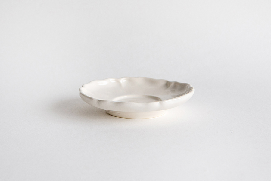 河合竜彦 - 白釉 浮雕茶盤