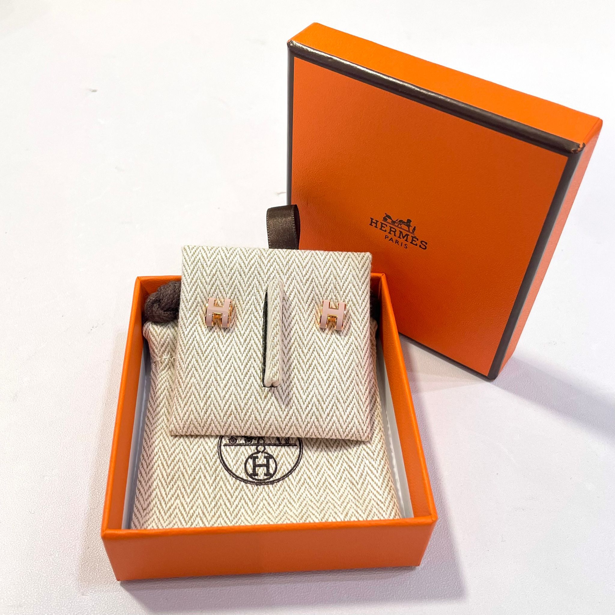 全新HERMES耳環 糖衣粉/玫瑰金扣Mini Pop H Plaque earrings H608002FOF2 #BRAND NEW #香榭站正品