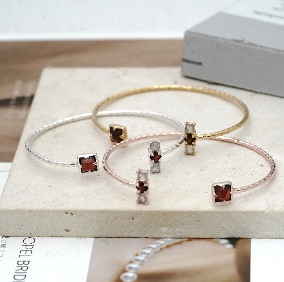 Svb72 (石榴石+拉長石）