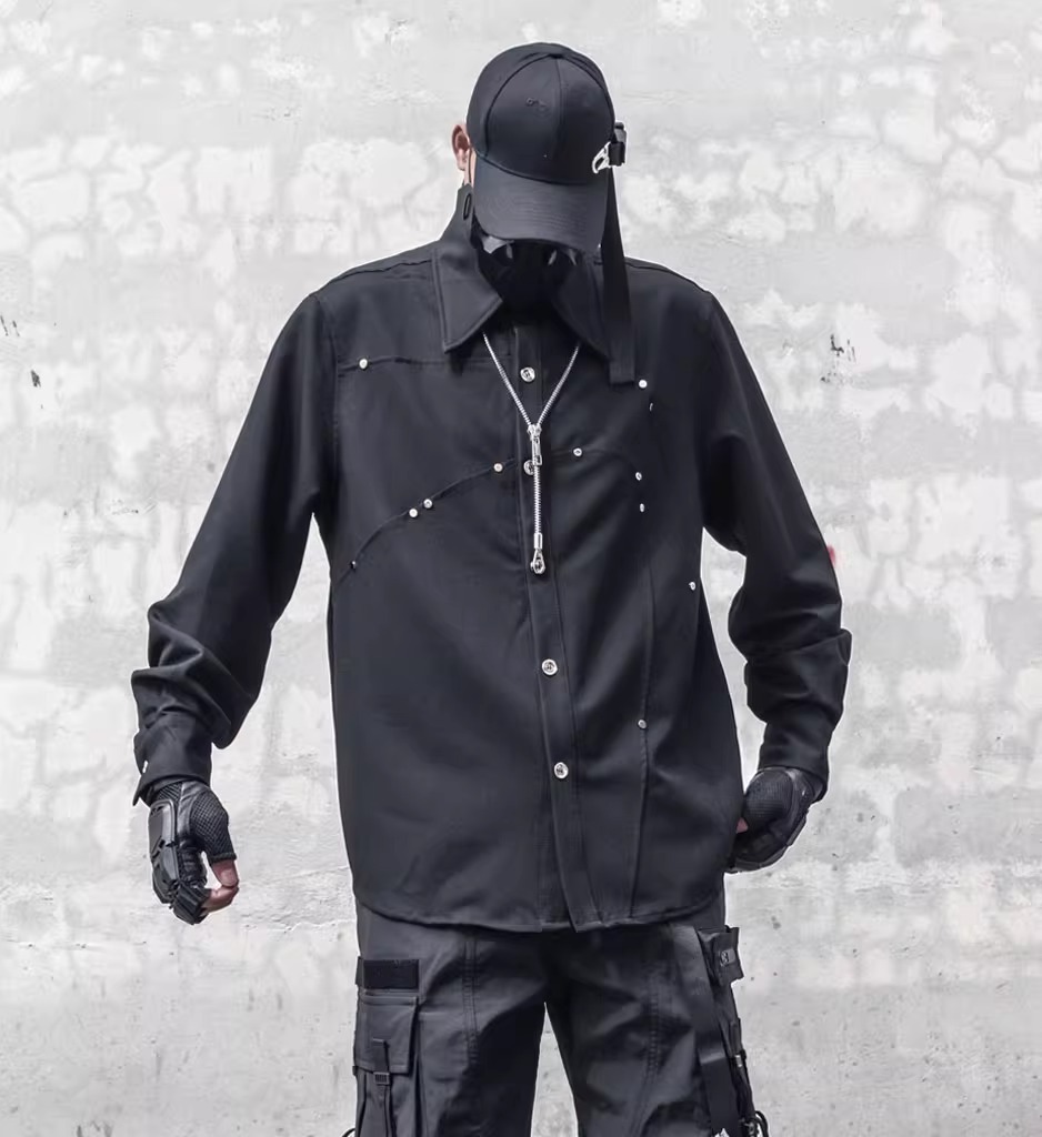 𝙏𝙀𝘾𝙃𝙒𝙀𝘼𝙍 山本黑鉚釘拼接長袖襯衫