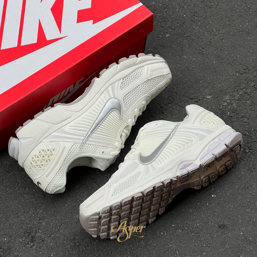 【官網限定】Nike Zoom Vomero 5 "Sail Vast" 海鹽奶油 慢跑鞋 男鞋 FB9149-103 XII