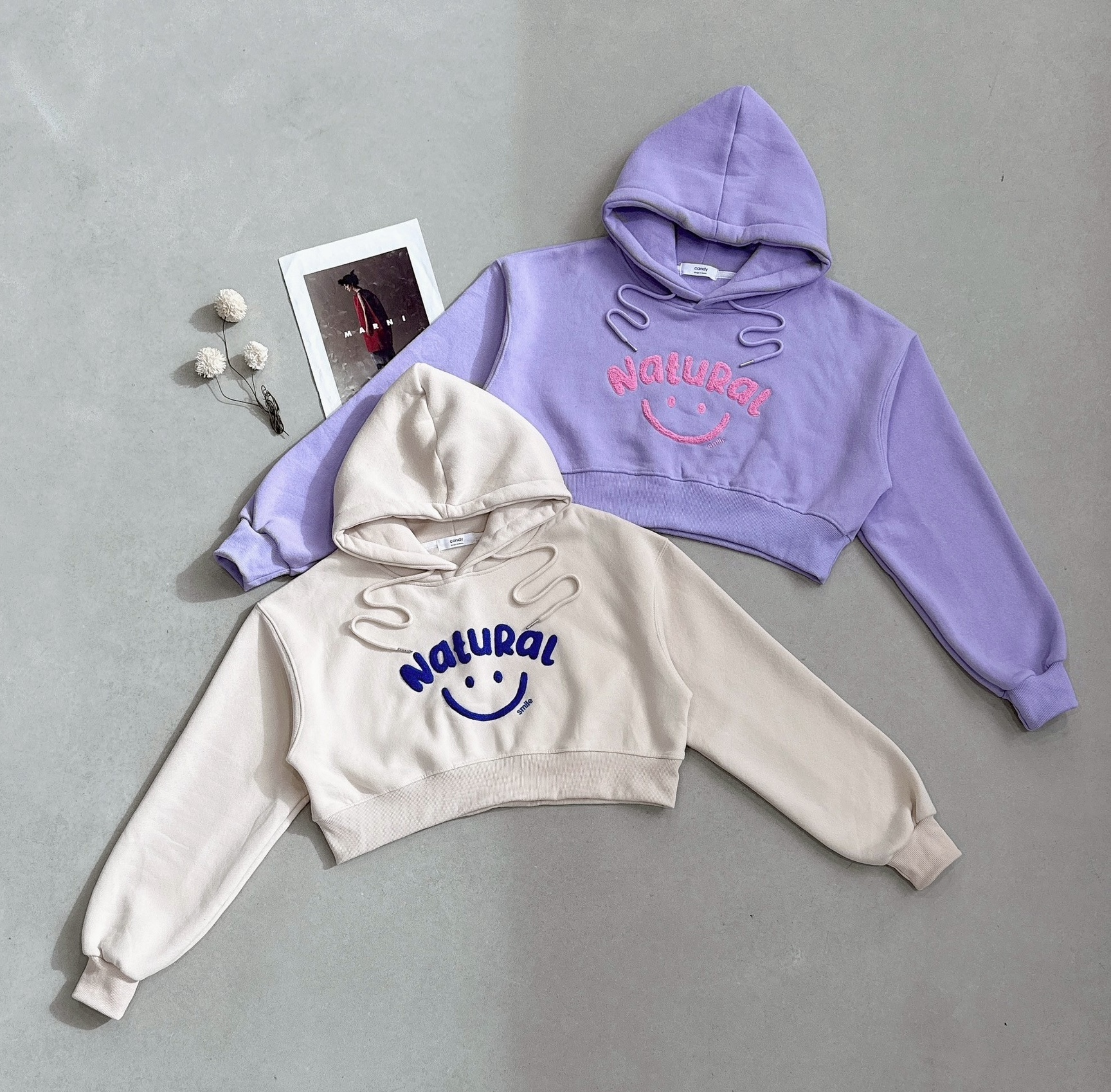 絨布微笑配色連帽刷毛衣