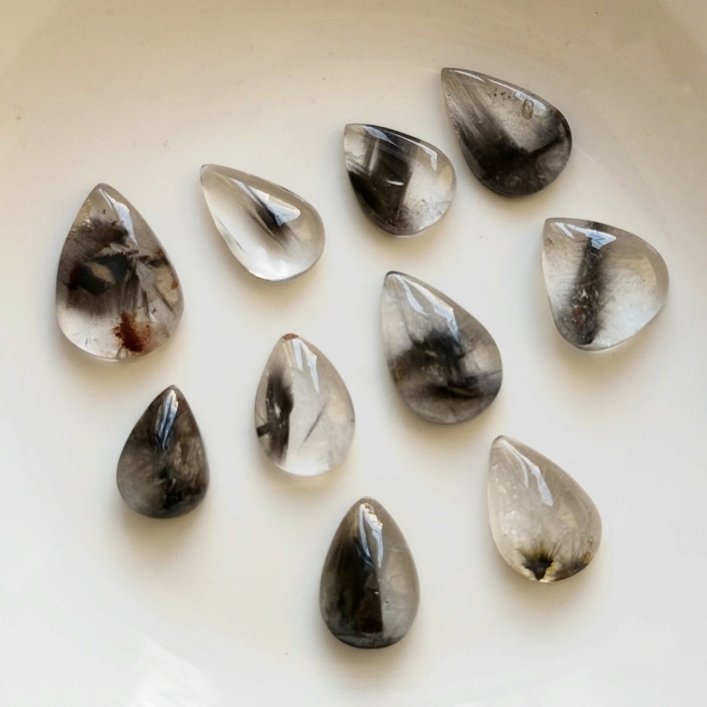 [原石] 黑兔毛 水晶蛋面