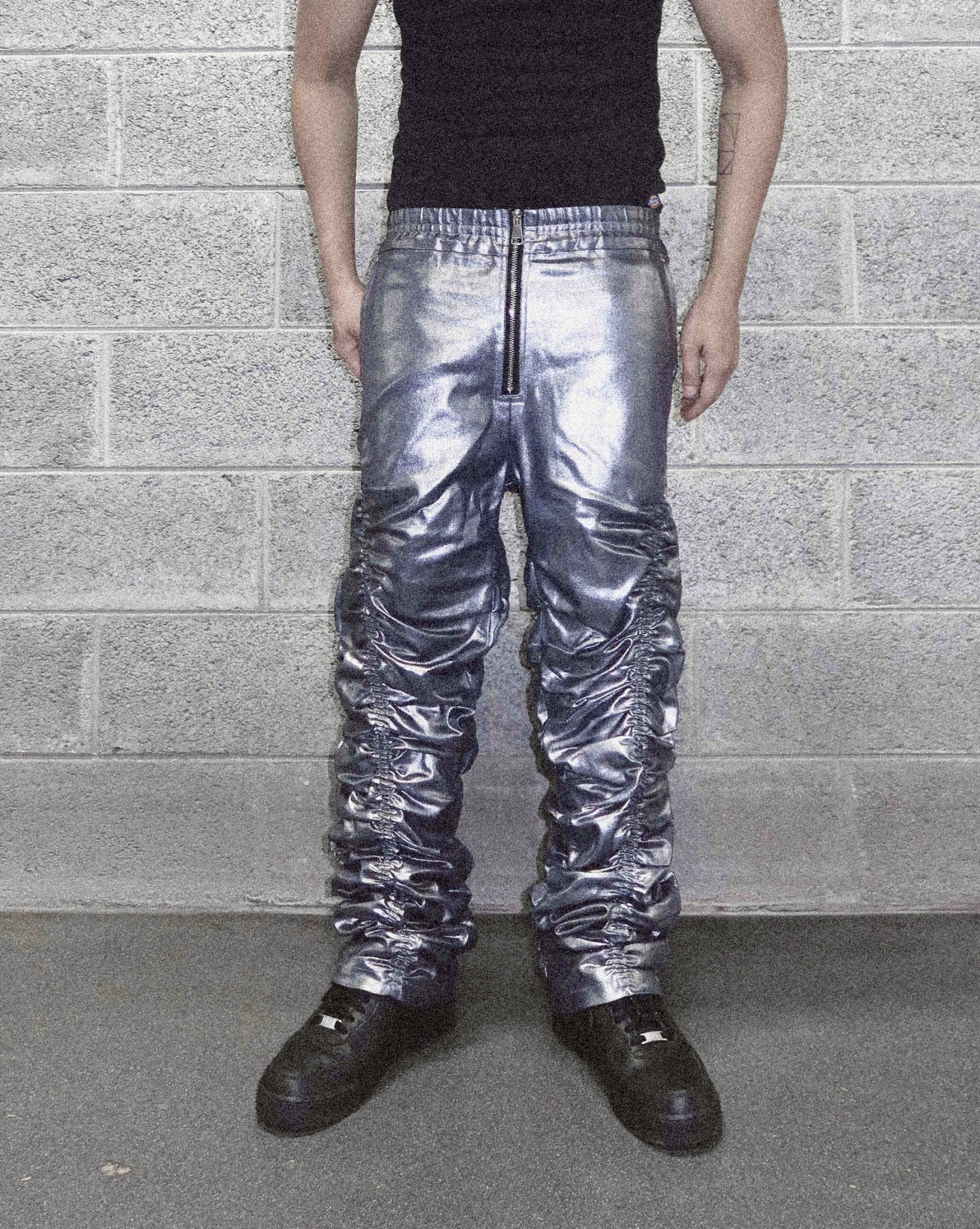 Bornrich 立體褶皺牛仔褲 (銀色)