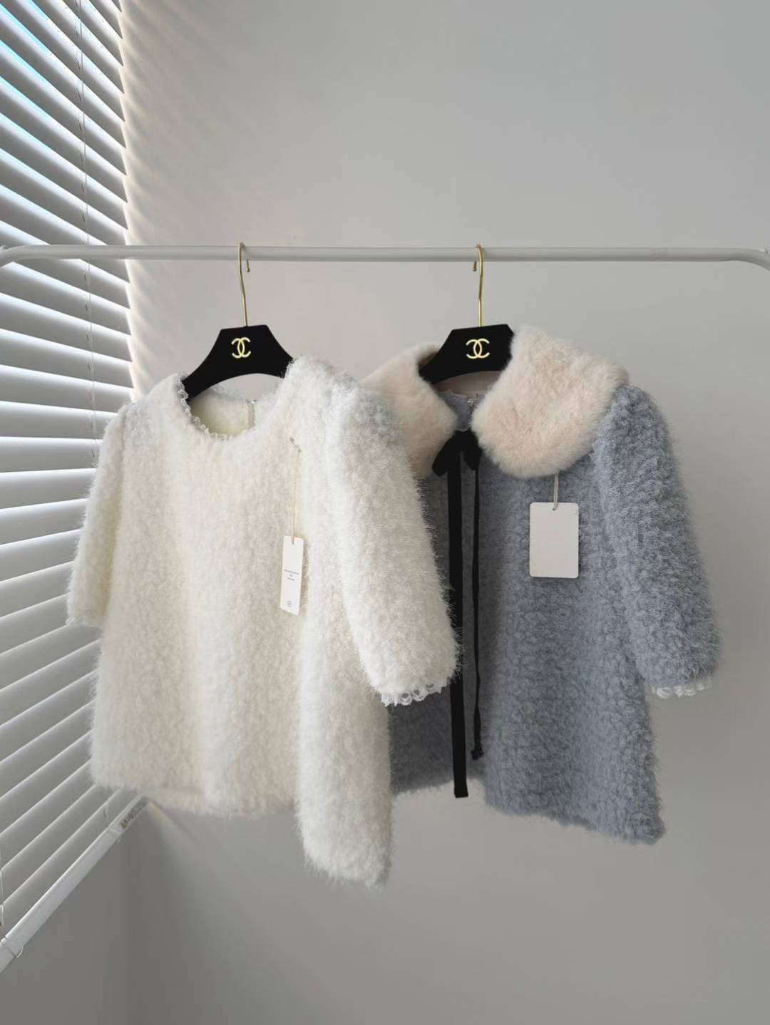 蕾絲滾邊泰迪熊QQ毛短袖圓領上衣 / 2色