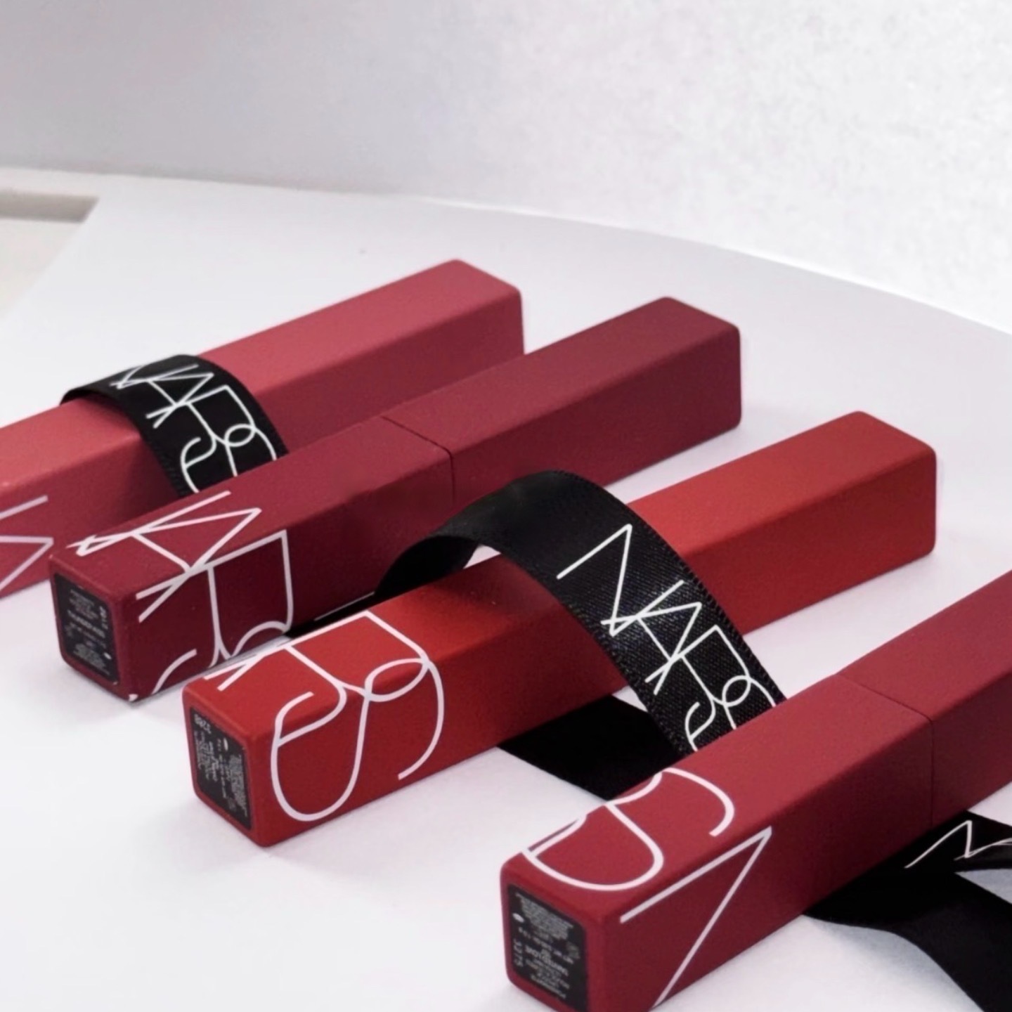 (預購商品) NARS 特霧絲柔持色唇膏1.5g正裝 #106Dark Star #107 Tainted Love