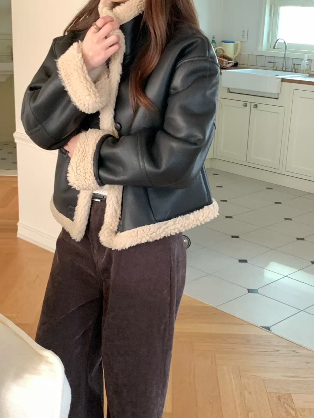 經典黑配色泰迪熊QQ毛翻領皮衣外套