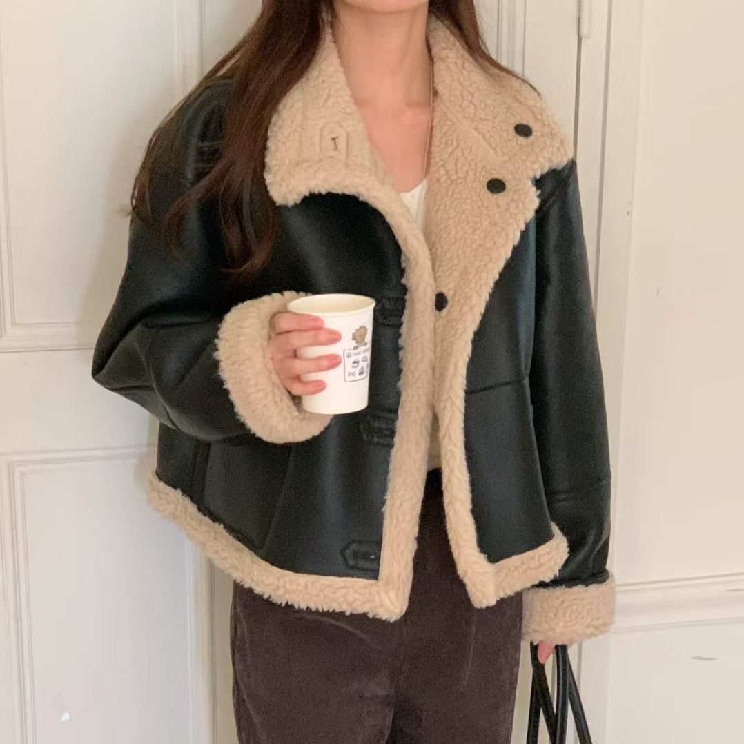 經典黑配色泰迪熊QQ毛翻領皮衣外套