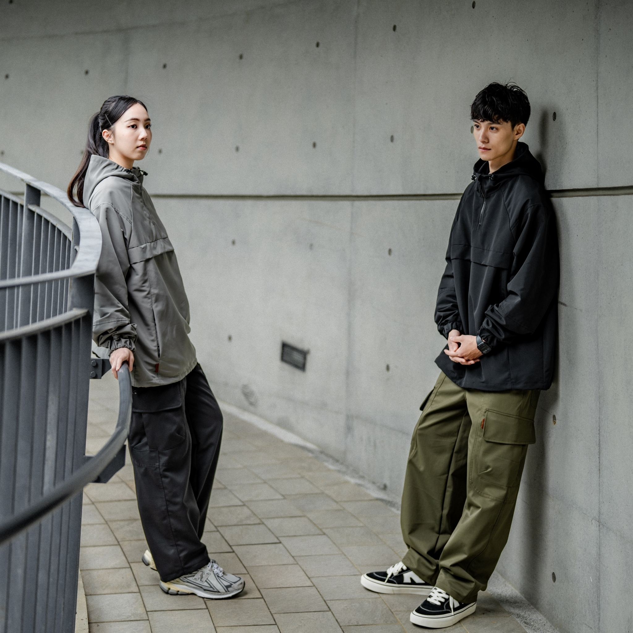 <台灣現貨>特殊口袋剪裁寬鬆長褲 SB9235