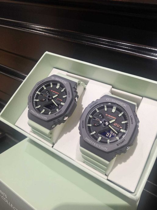 G-Shock x Baby G G PRESENTS LOVERS COLLECTION 2022 限量版 LOV-22B-8A (香港行貨)