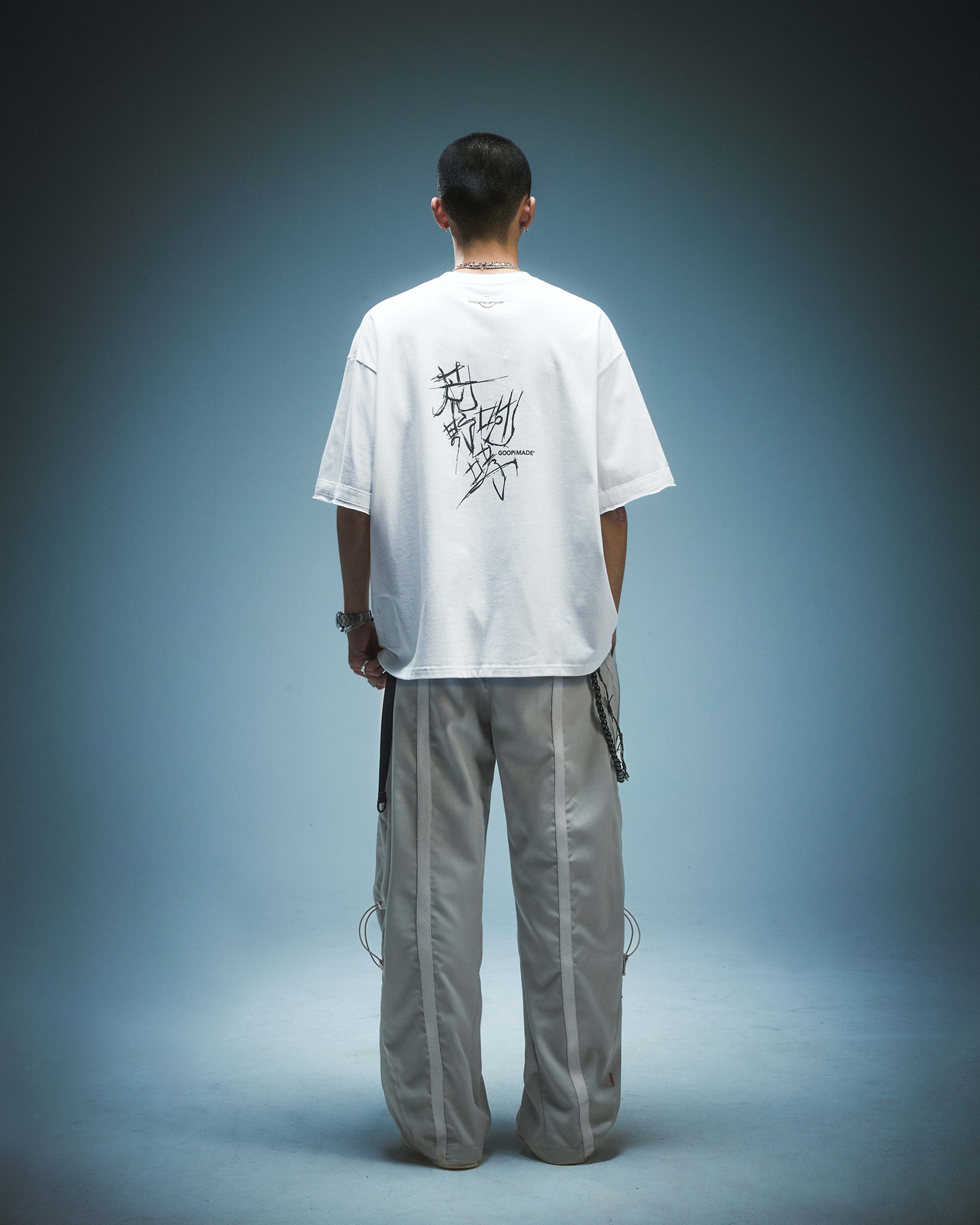 GOOPiMADE ROAR Kanji TEE - White
