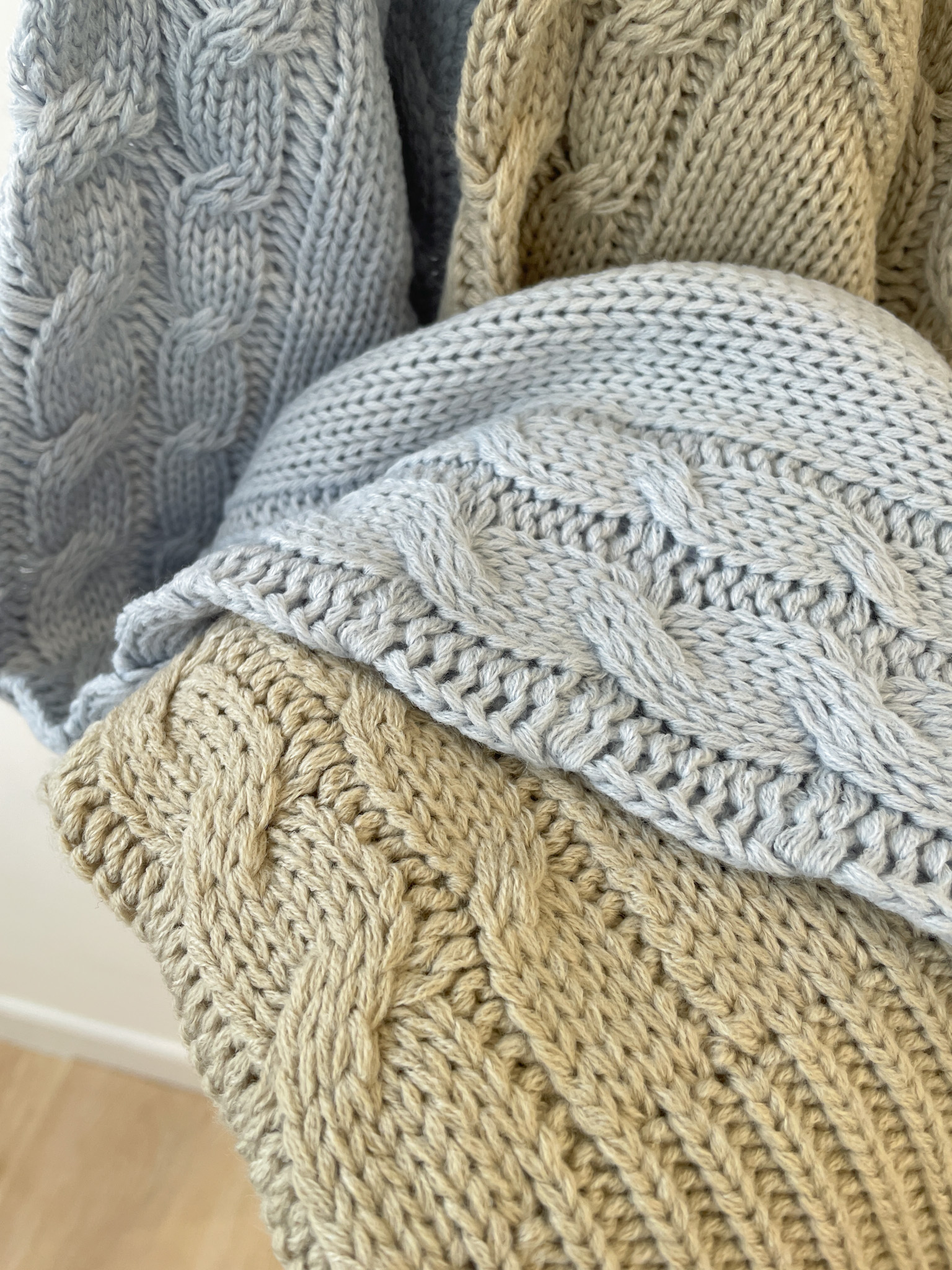 T1450 Lorella Wrap Cropped Sweater