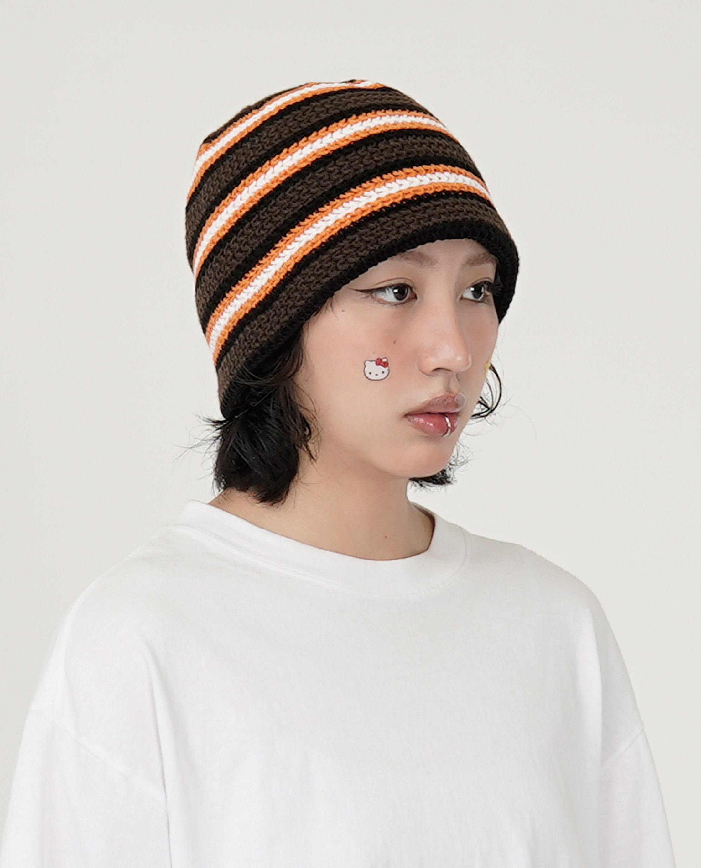 挺條紋針織毛帽