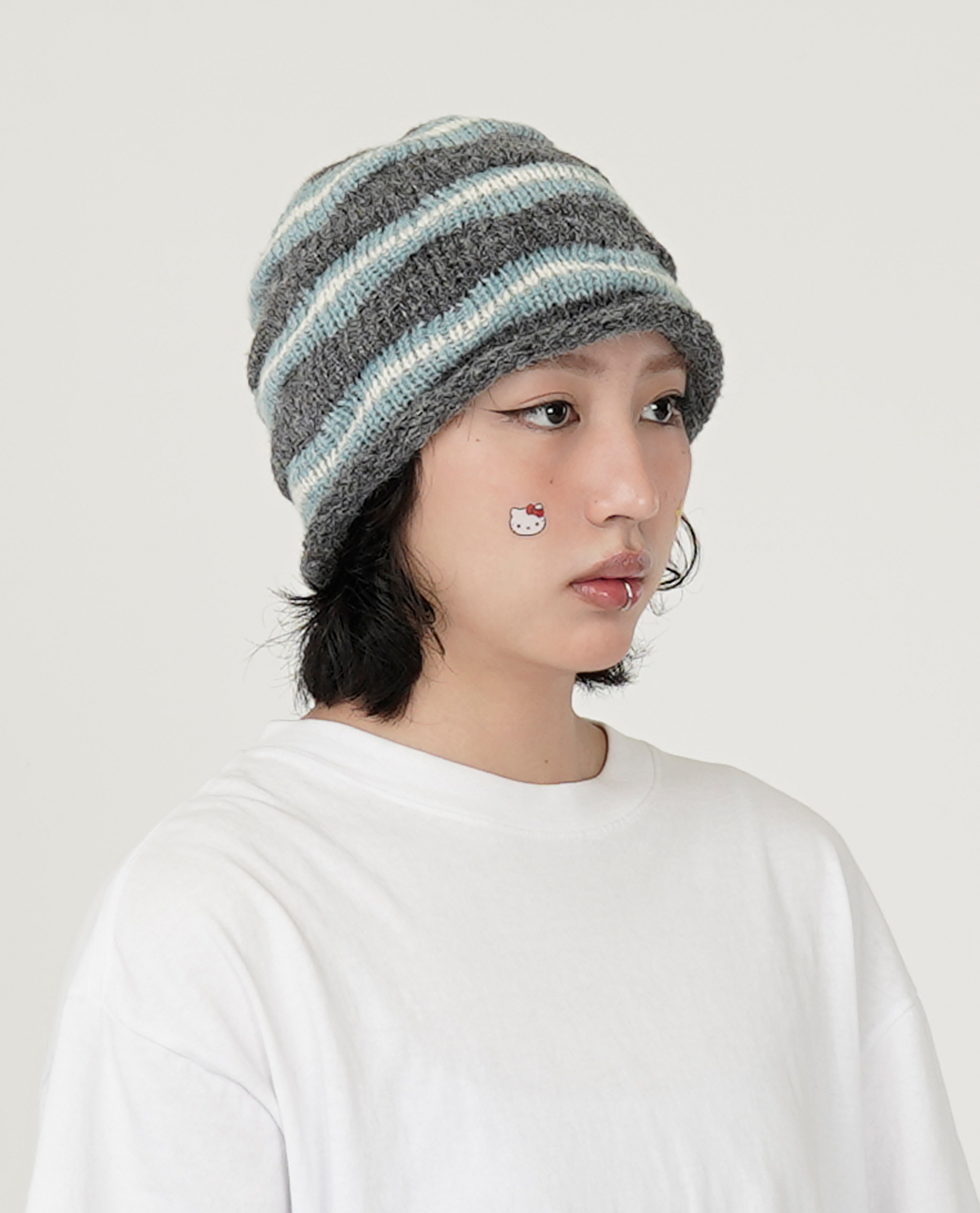 皺皺不規則條紋捲邊毛帽