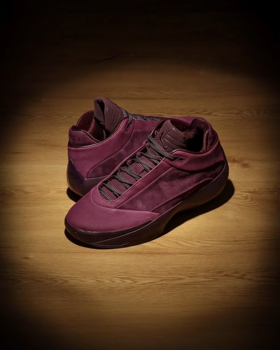 【逢甲 FUZZY】Air Jordan 40 "Bordeaux Suede" 麂皮 酒紅 HM9932-601