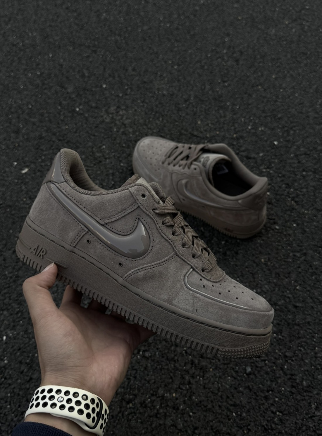 Nike Air Force 1 經典百搭 摩卡棕 麂皮 女款  HV4406-200