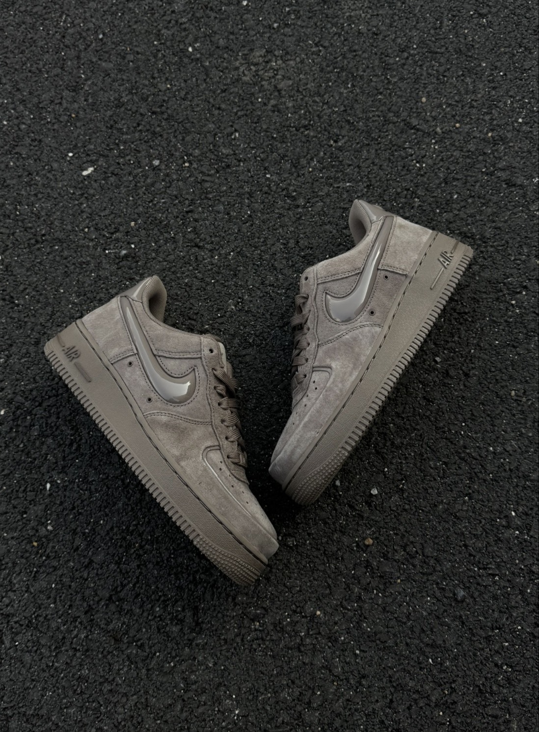 Nike Air Force 1 經典百搭 摩卡棕 麂皮 女款  HV4406-200