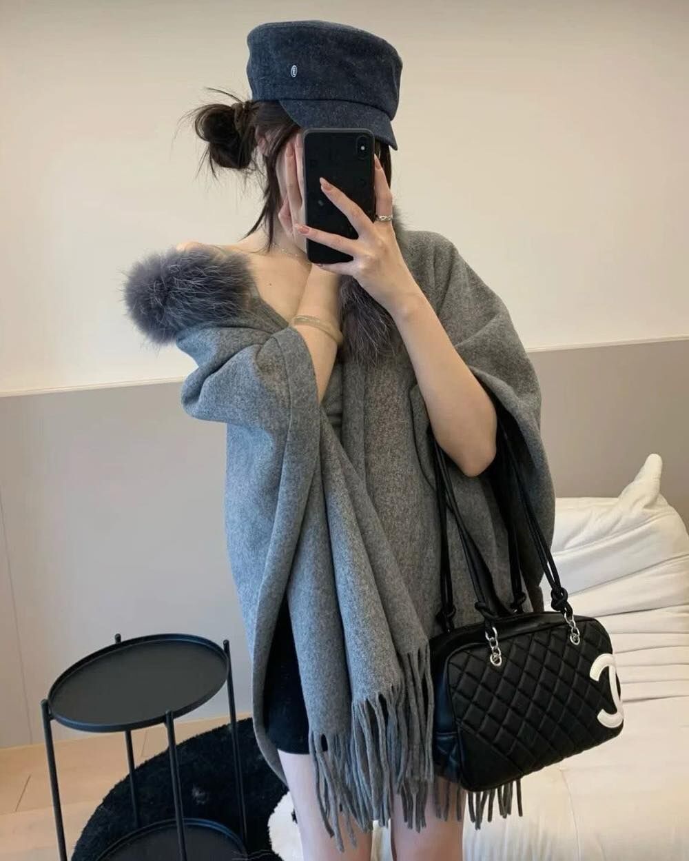 【氣勢超強的毛毛領羊絨呢料針織批肩】（現貨）