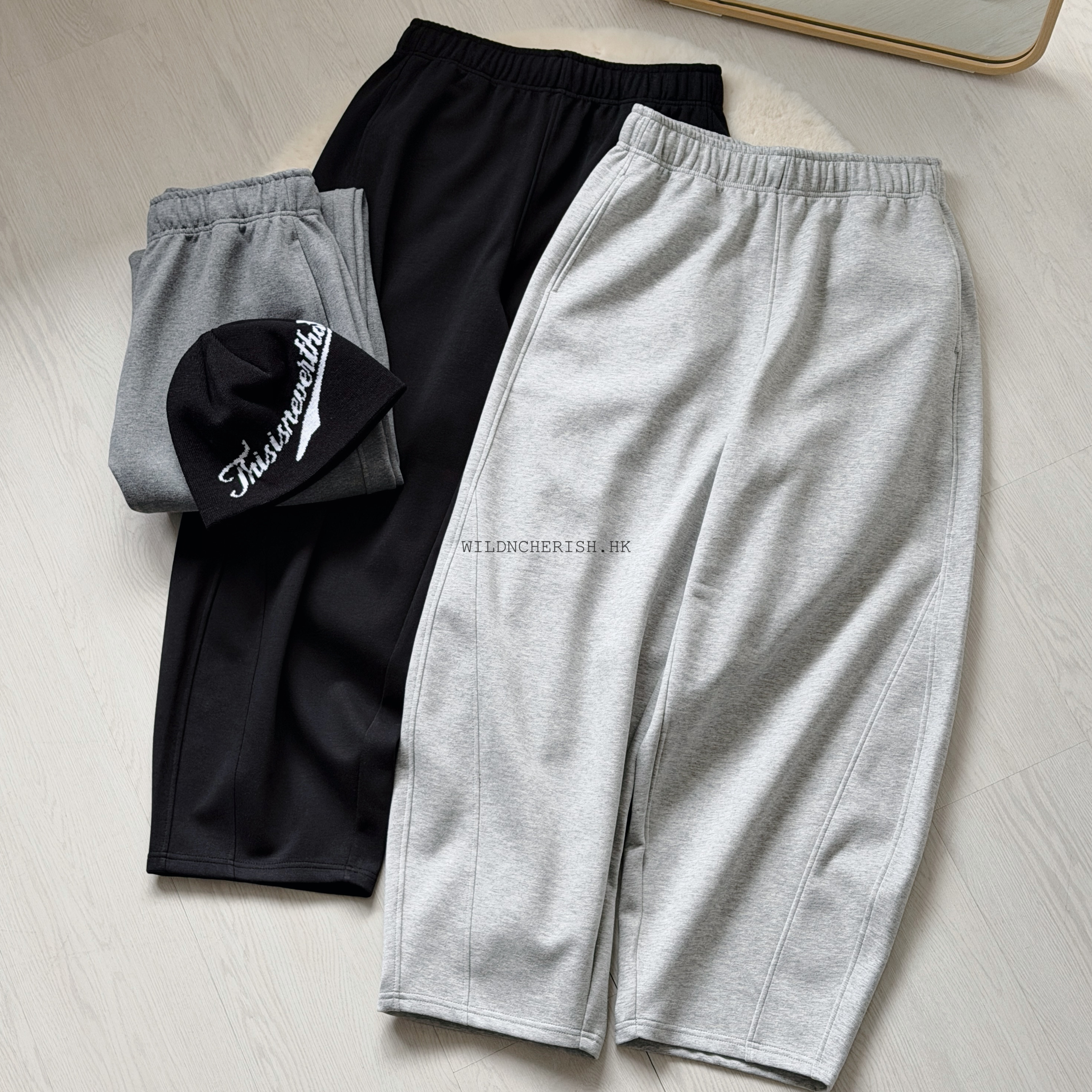 現貨 | Freak's Store Wide Silhouette Bonded Barrel Leg Sweatpants 寬鬆彎刀棉褲