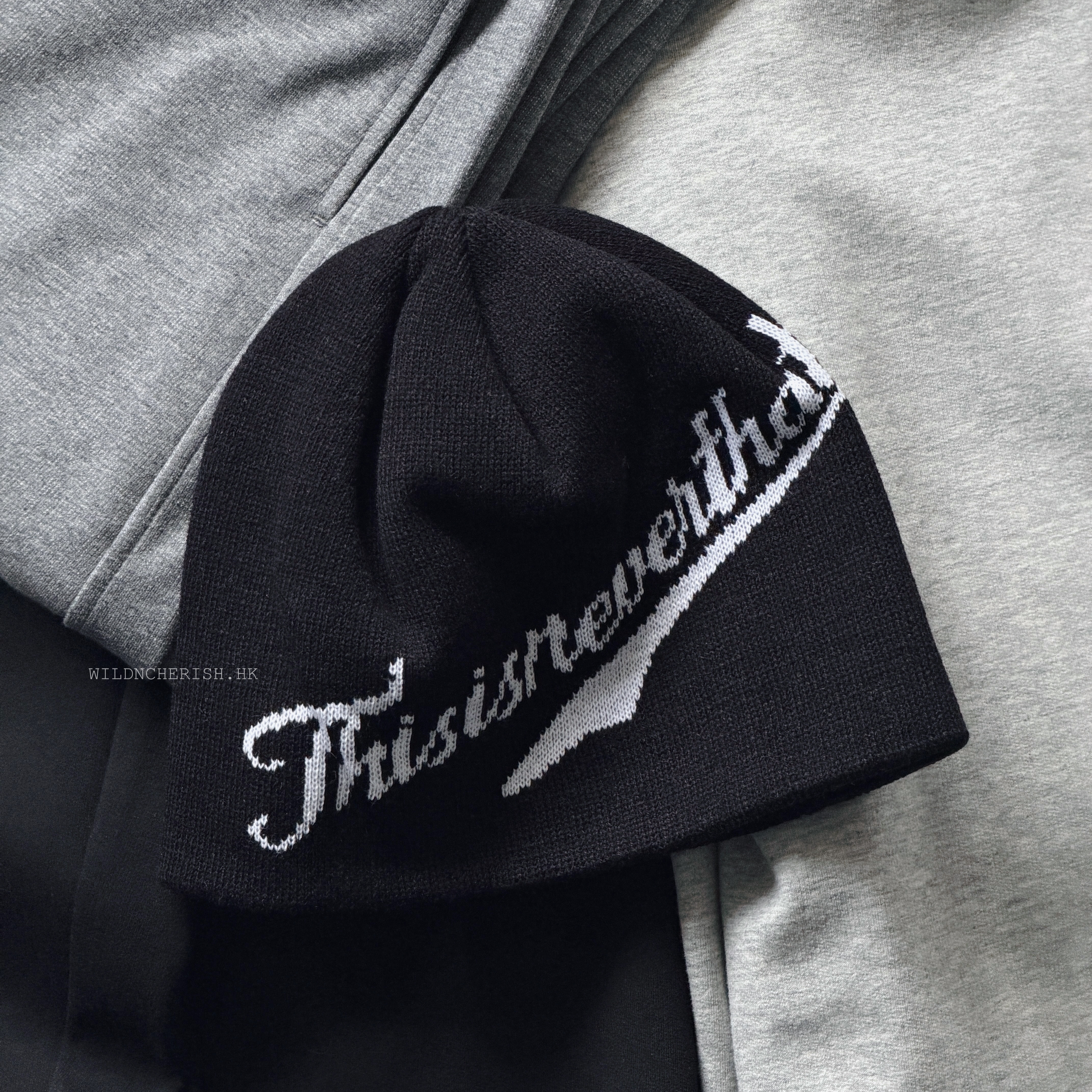 現貨 | Thisisneverthat Script Logo No Cuff Beanie 冷帽