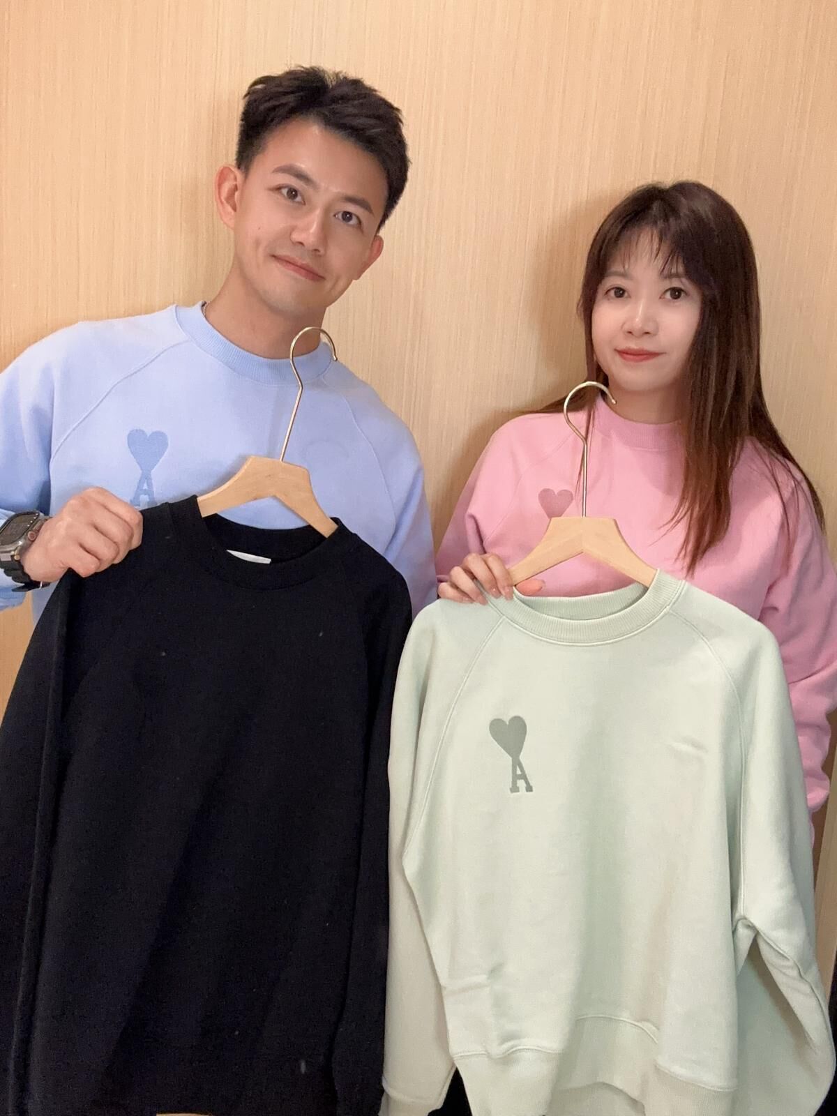 Ami 刺繡愛心馬卡龍系列 衛衣 男女同款