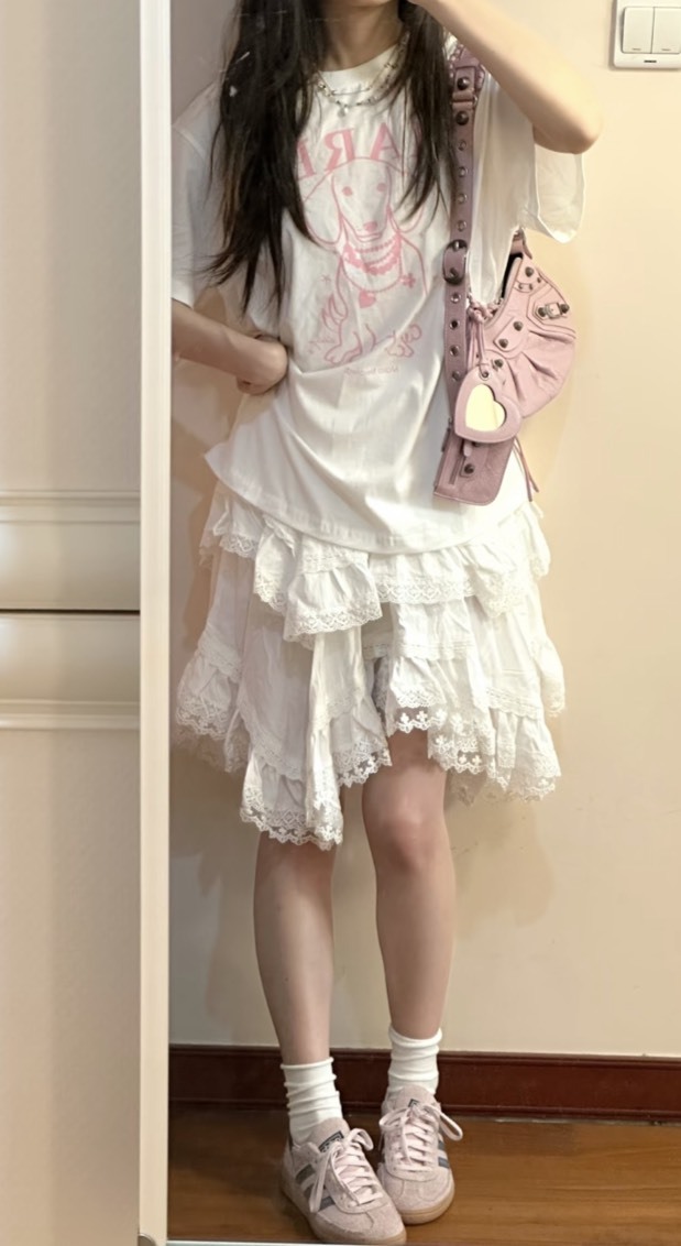 MARDI MERCREDI 經典粉色臘腸狗 珍珠項鍊  白色印花短TEE