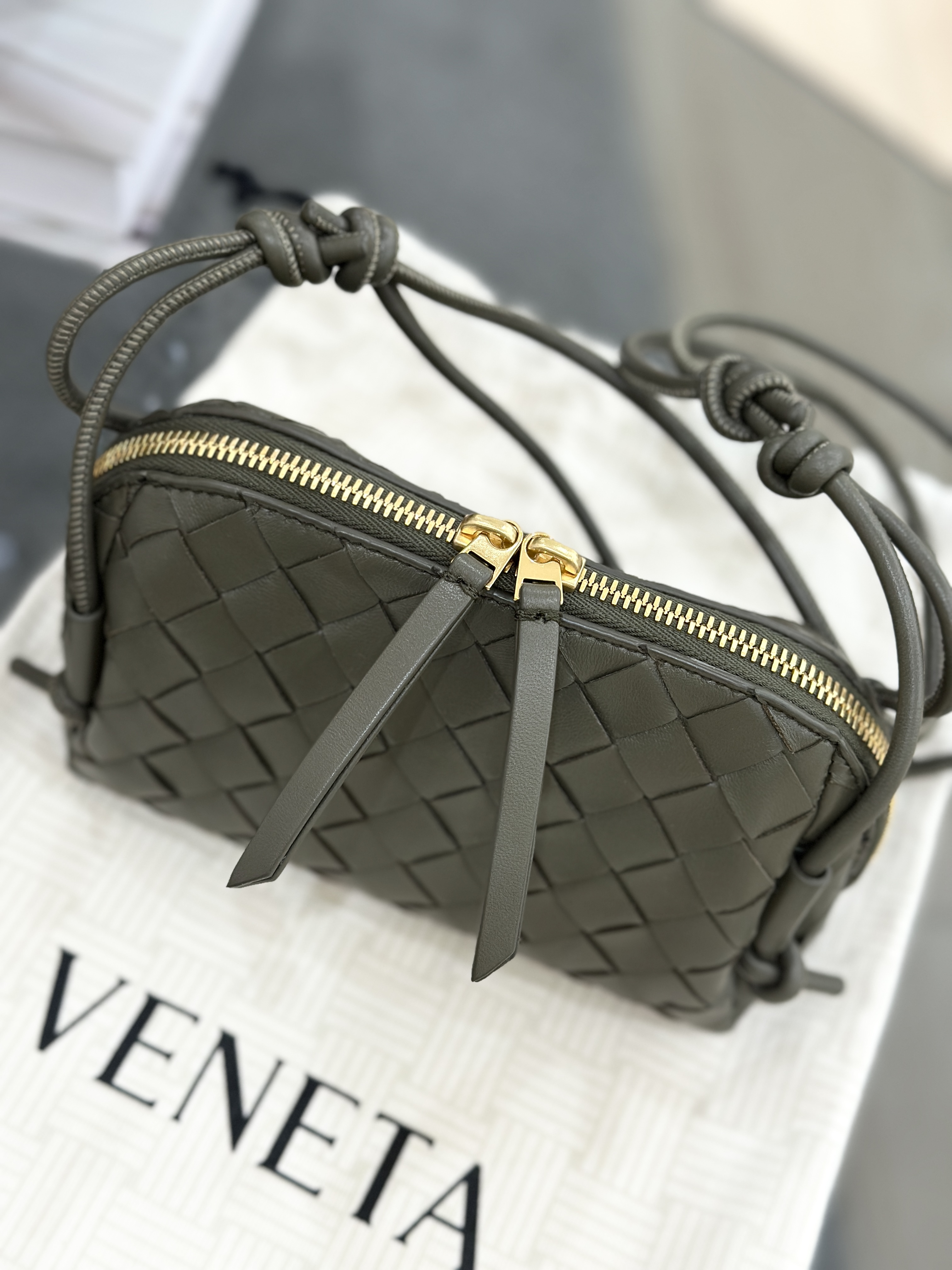 Bottega Veneta