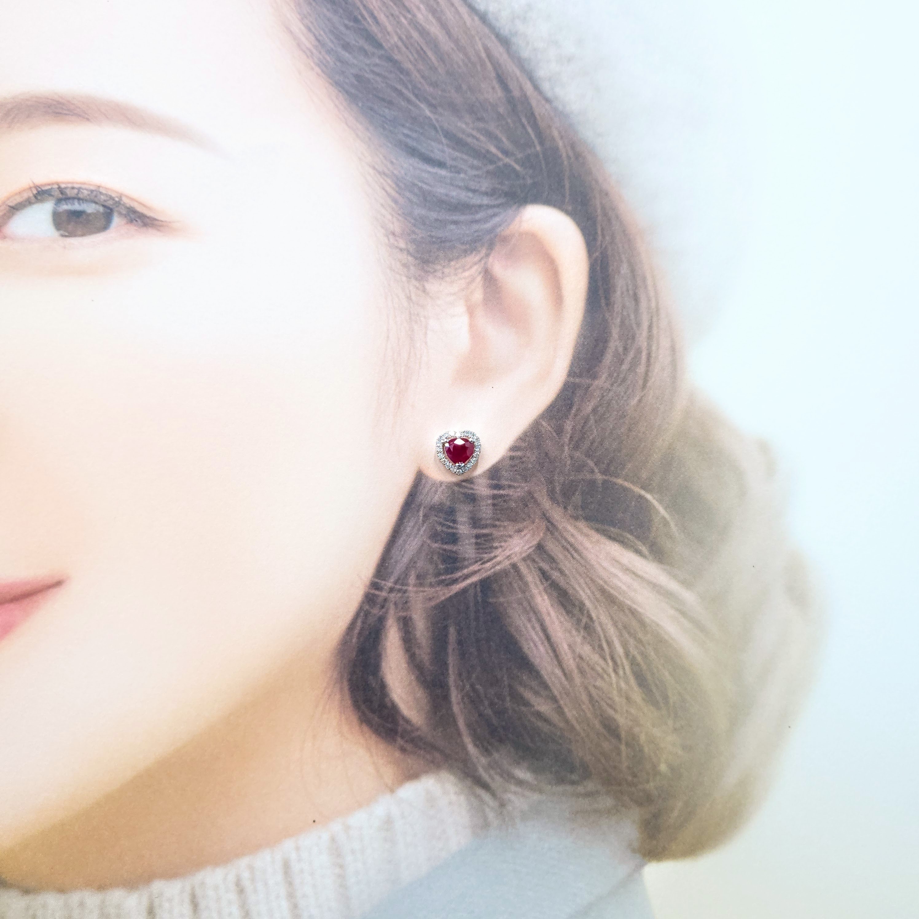 全新18K白金【主石2卡紅寶石】配30份鑽石耳環