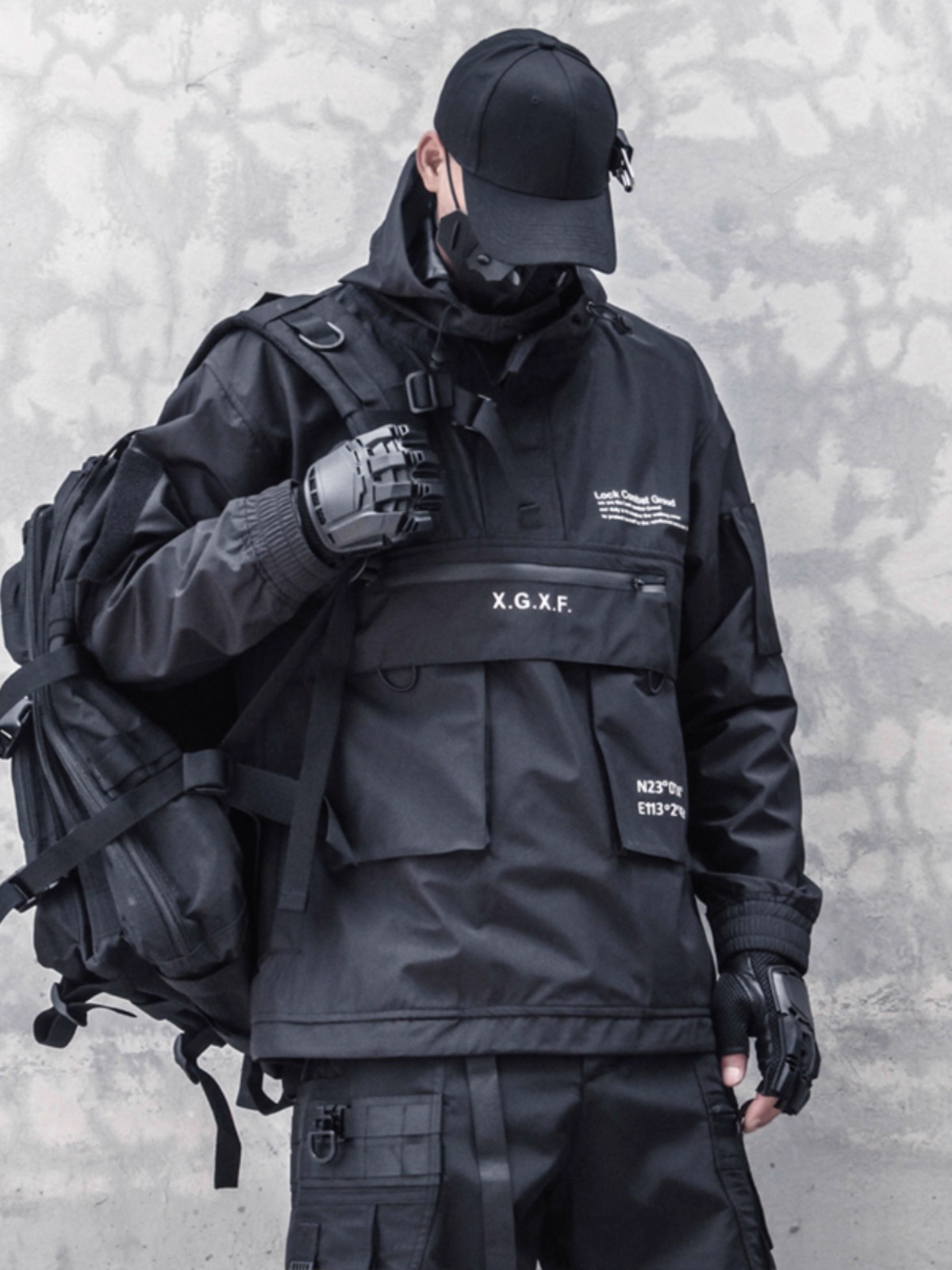 𝙏𝙀𝘾𝙃𝙒𝙀𝘼𝙍 重工戰術連帽半拉鍊衝鋒衣