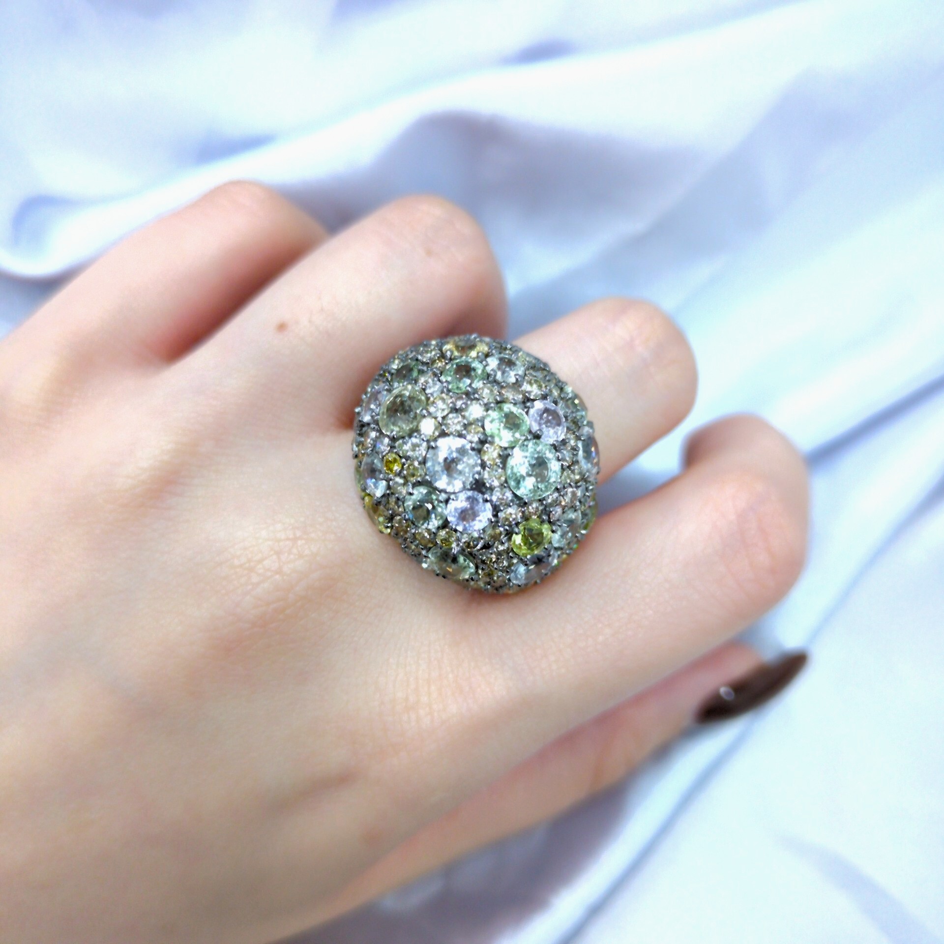 全新18K黑金12卡18份藍寶石配2卡68份鑽石戒指