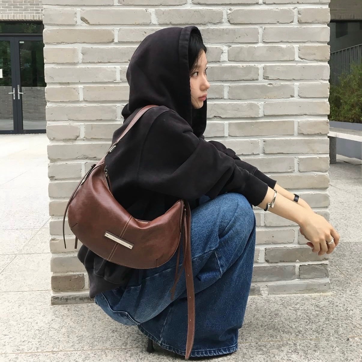 【隨時截單！快閃優惠預訂】AESPA NINGNING 同款！MATIN KIM MOONLINE ARC HOBO BAG（3色）