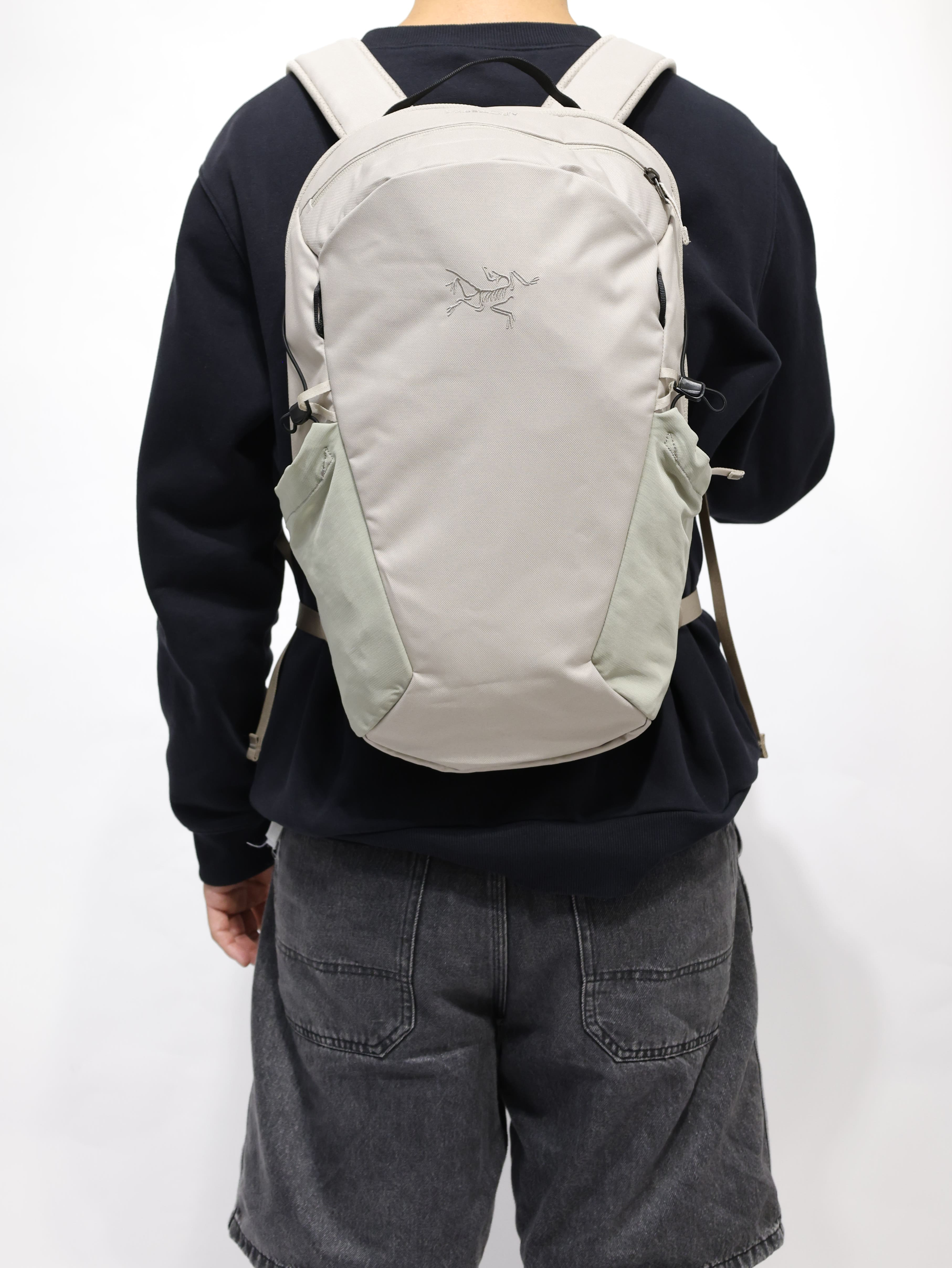 ARCTERYX 始祖鳥 Mantis 16L 多功能背包 X000010636