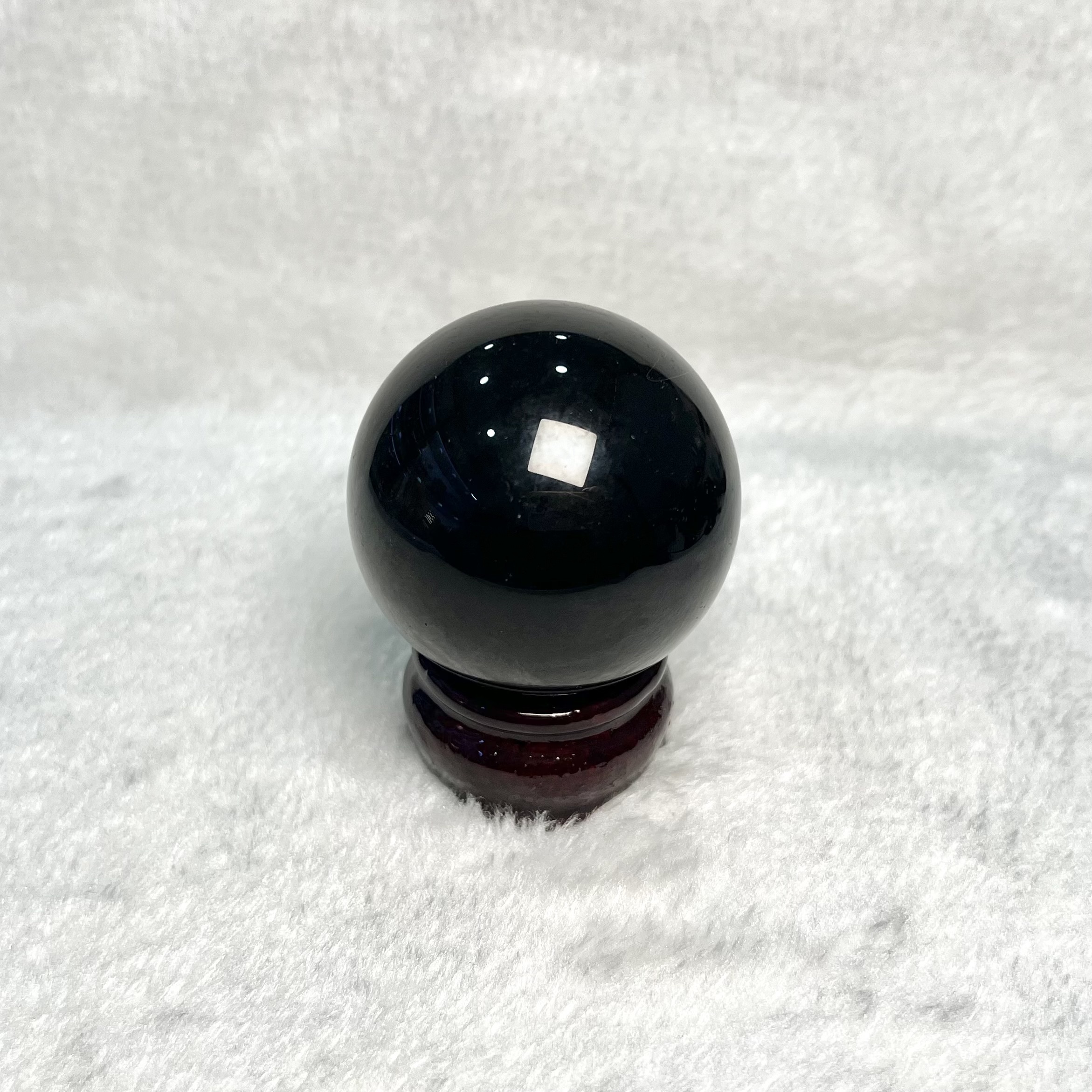 金曜石球 5.3cm #A685