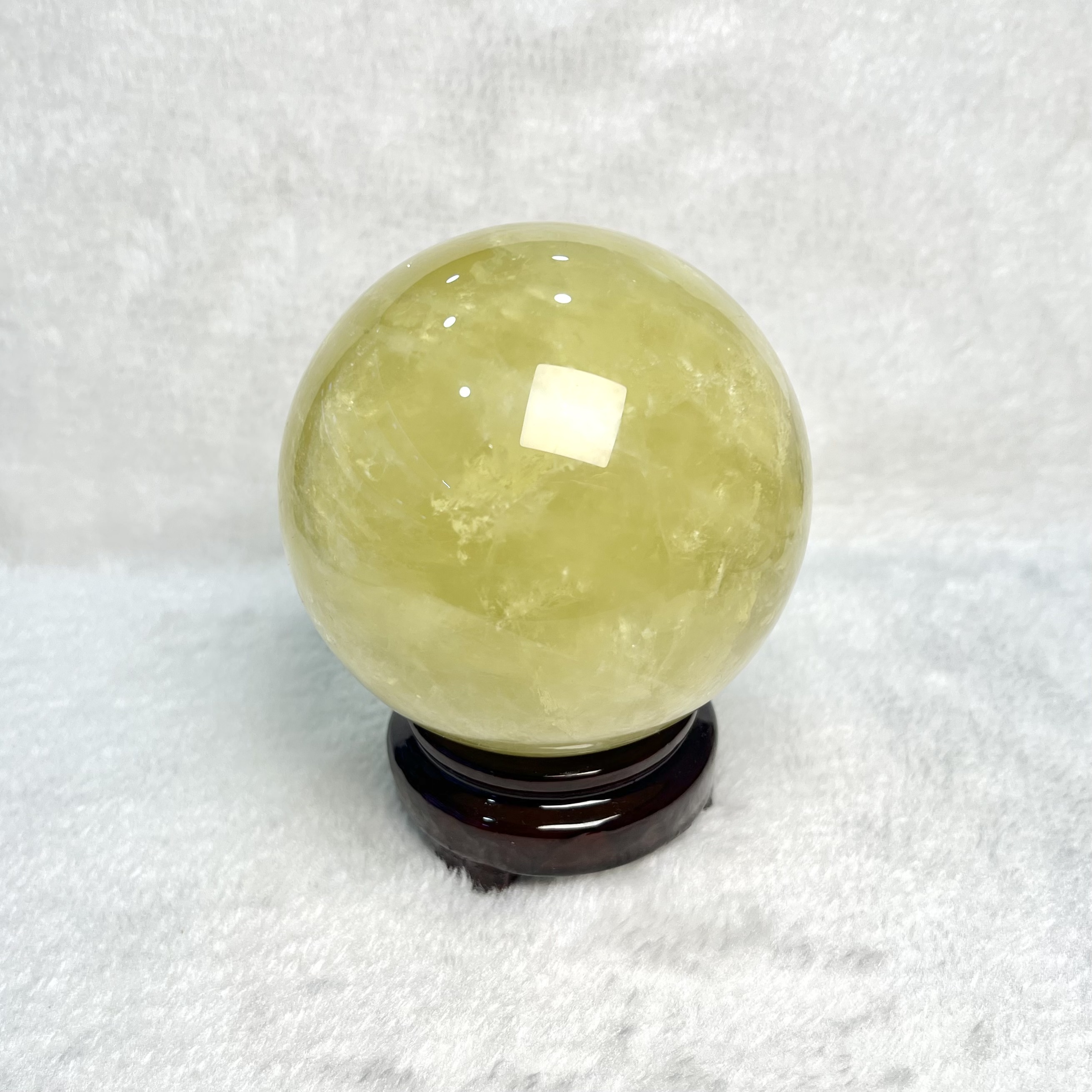 黃水晶球 9.5cm #A682